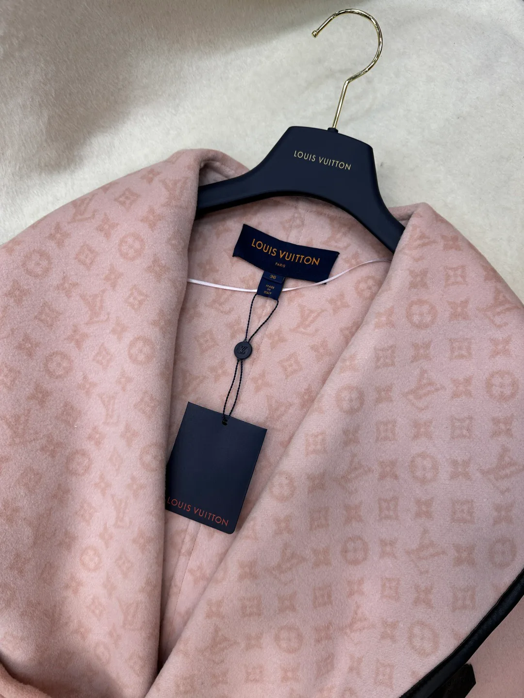 Пальто Женские Louis Vuitton 454583