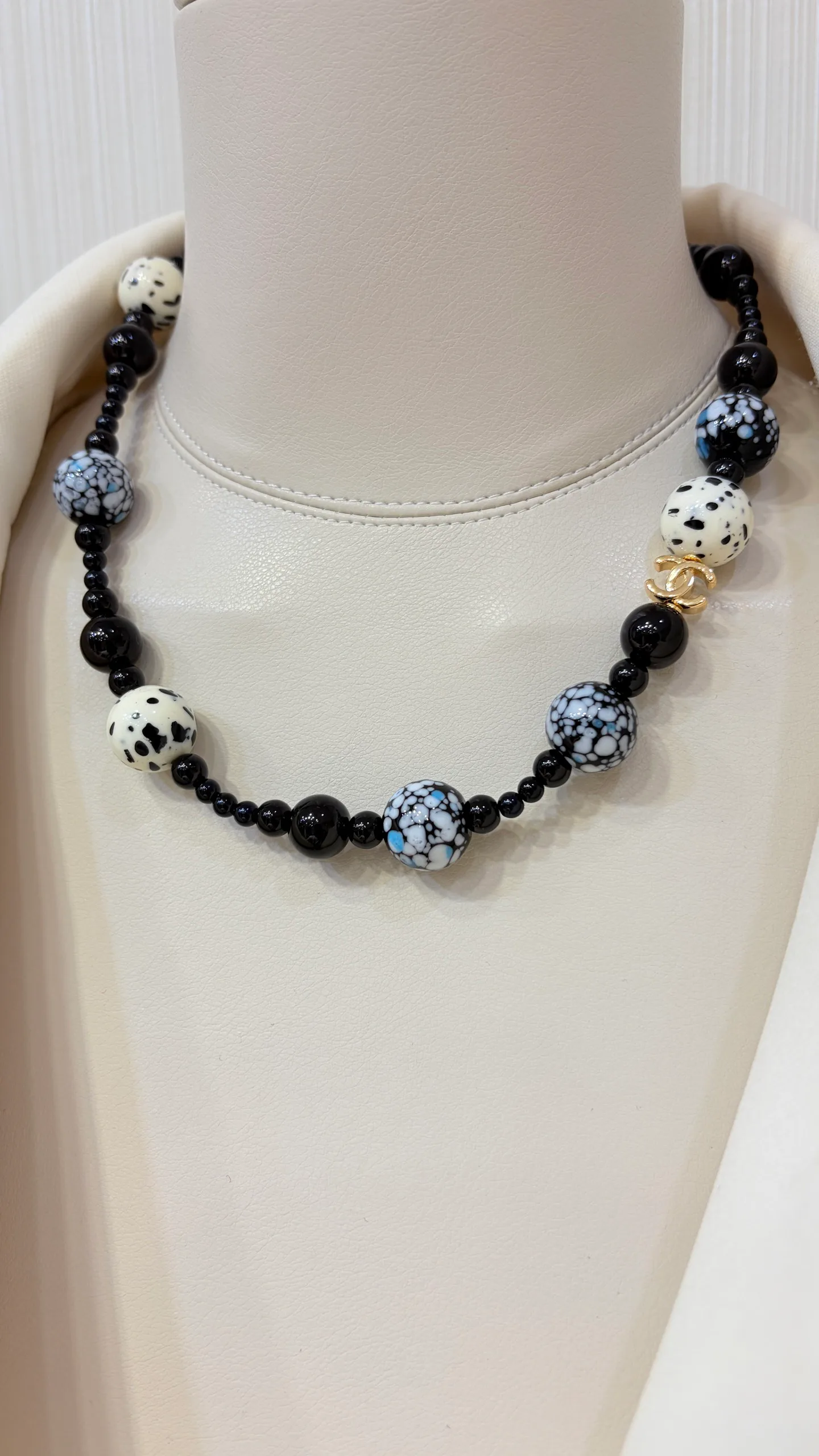 Бижутерия Chanel 18122795