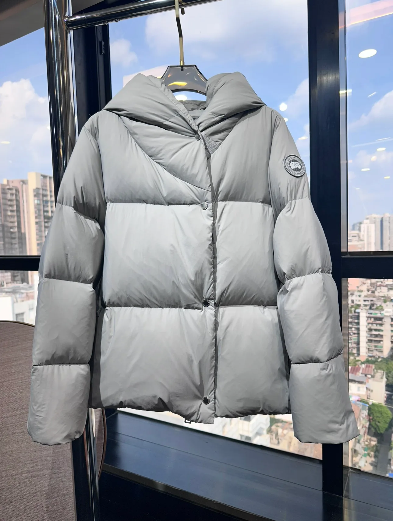 Куртки И Пуховики Женские Canada Goose 18099858