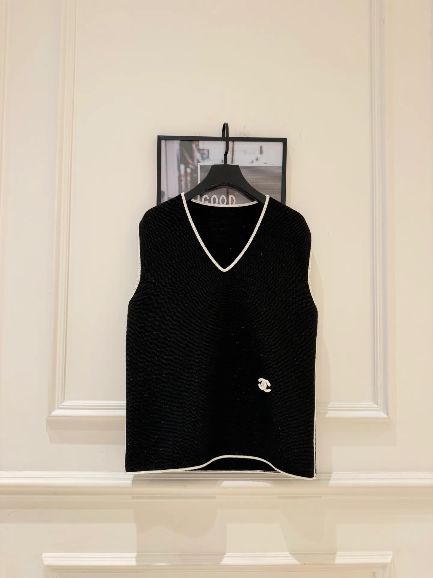 Жилеты Женские Chanel 12800955