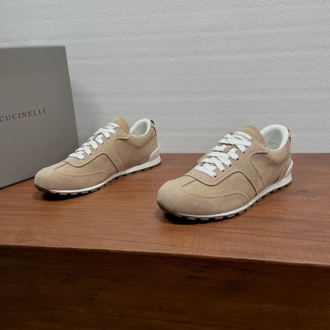 Кроссовки Женские Brunello Cucinelli 18296829