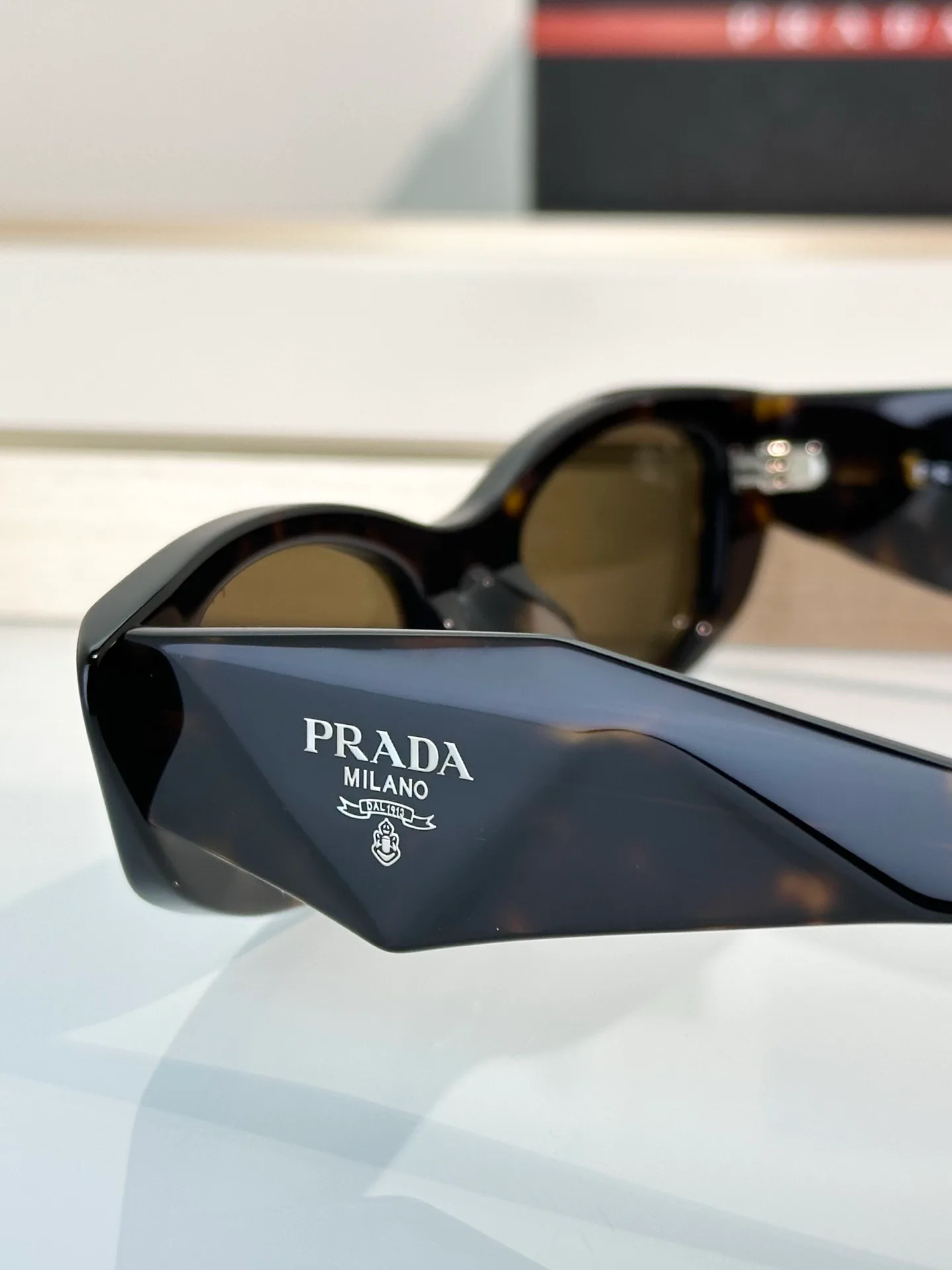 Очки Prada 13169208