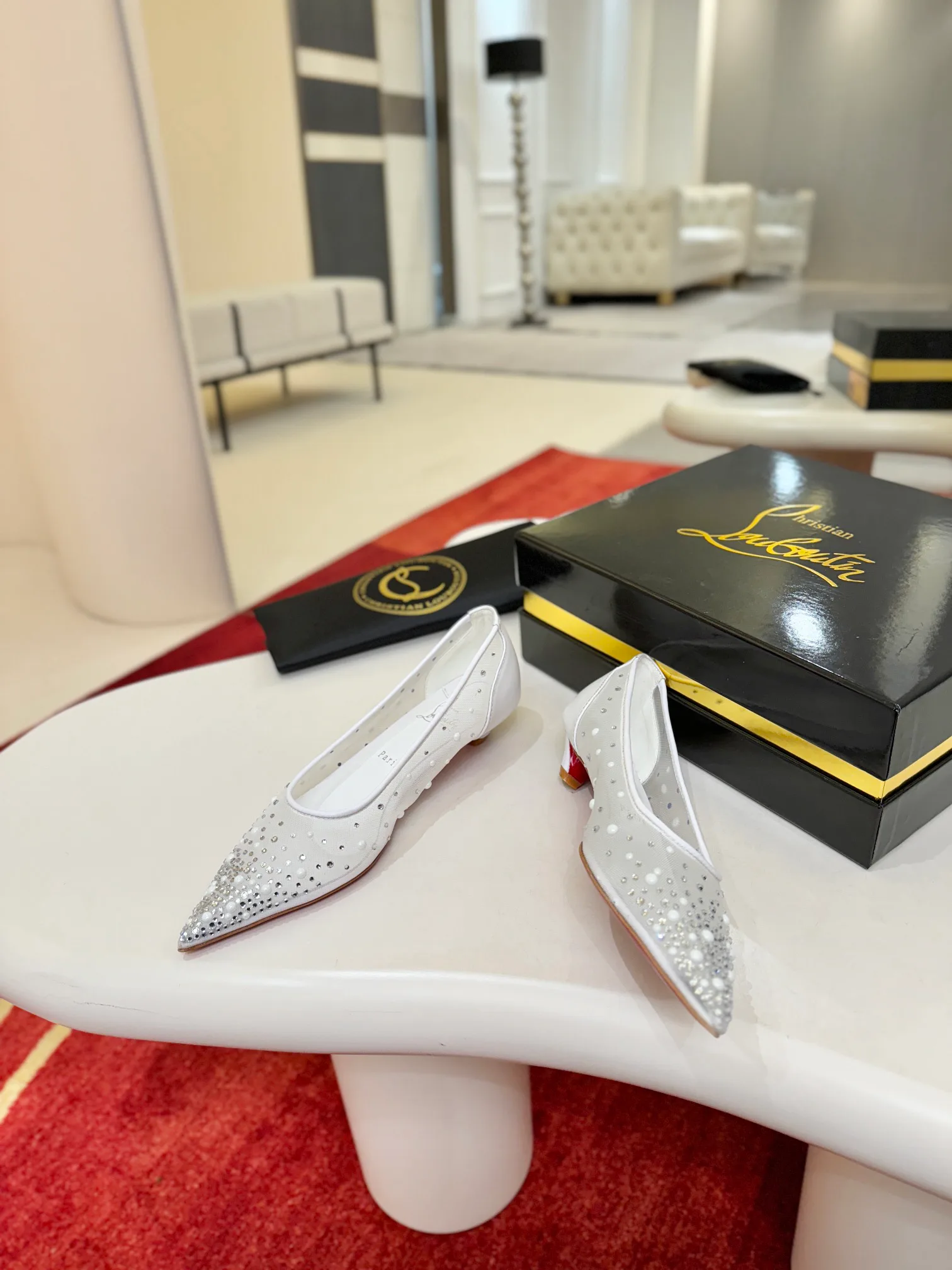 Туфли Женские Christian Louboutin 11863220