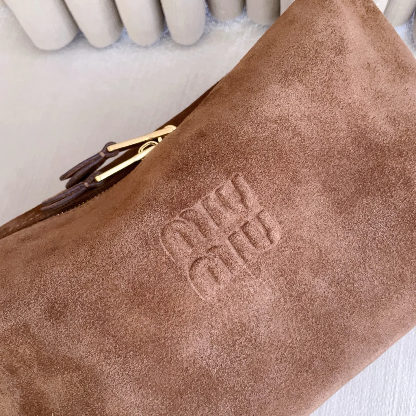 Классические Сумки Женские Miu Miu 17799925