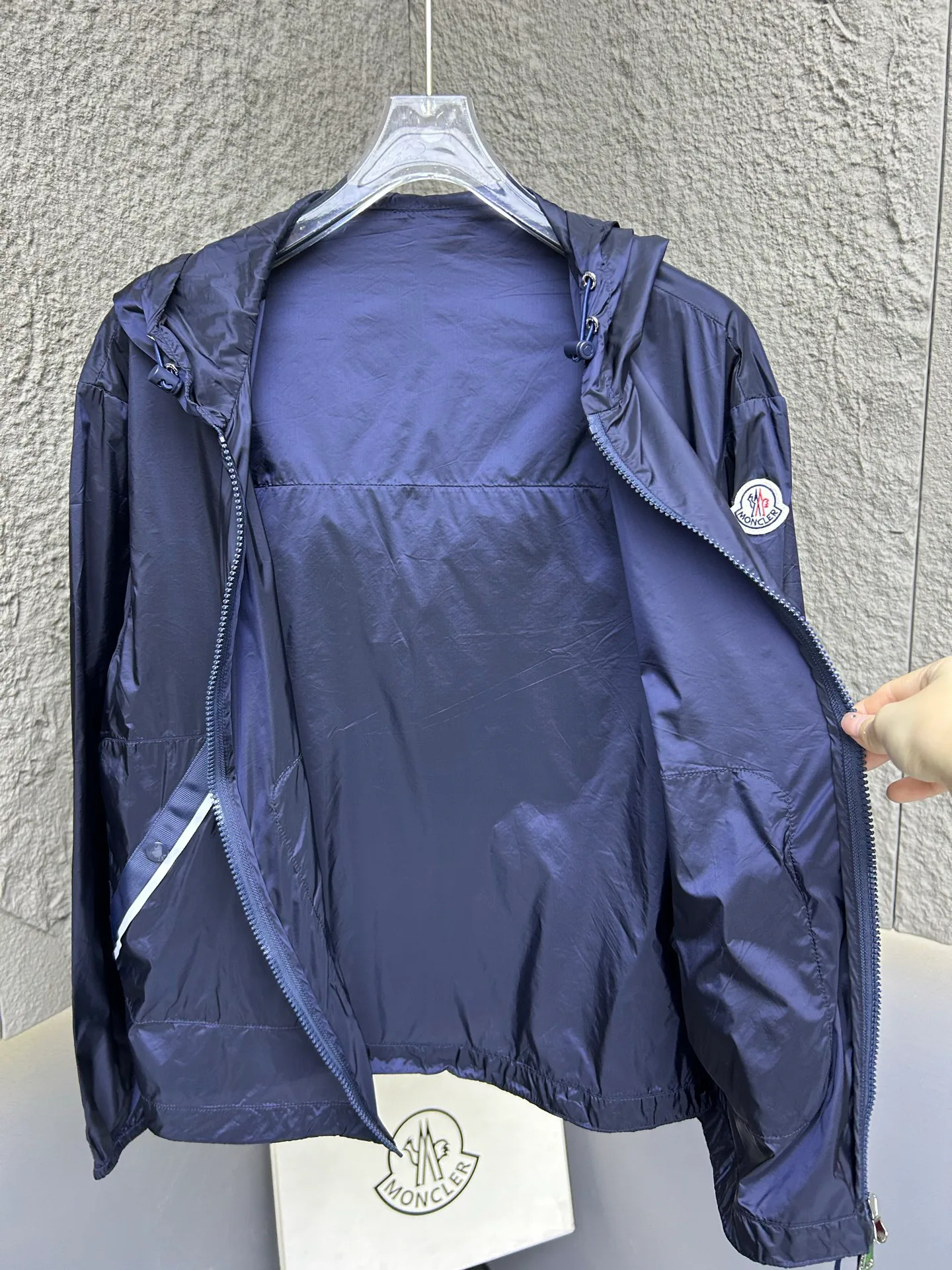 Куртки И Пуховики Женские Moncler 11862662