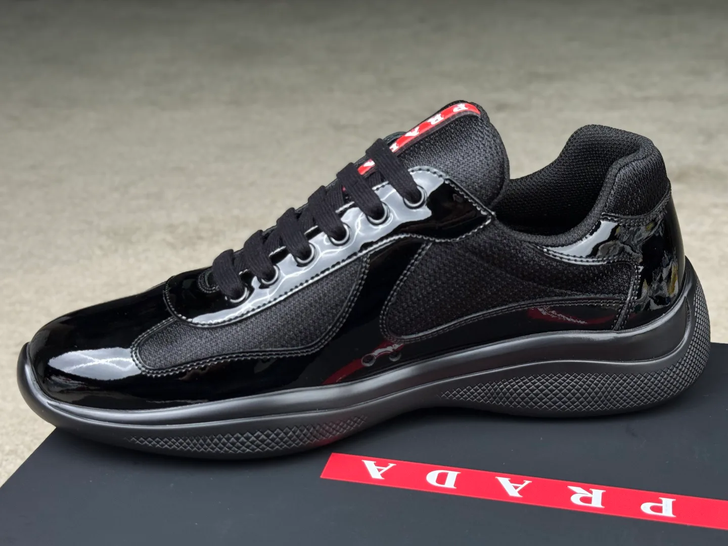 Кроссовки Женские Prada 12730874