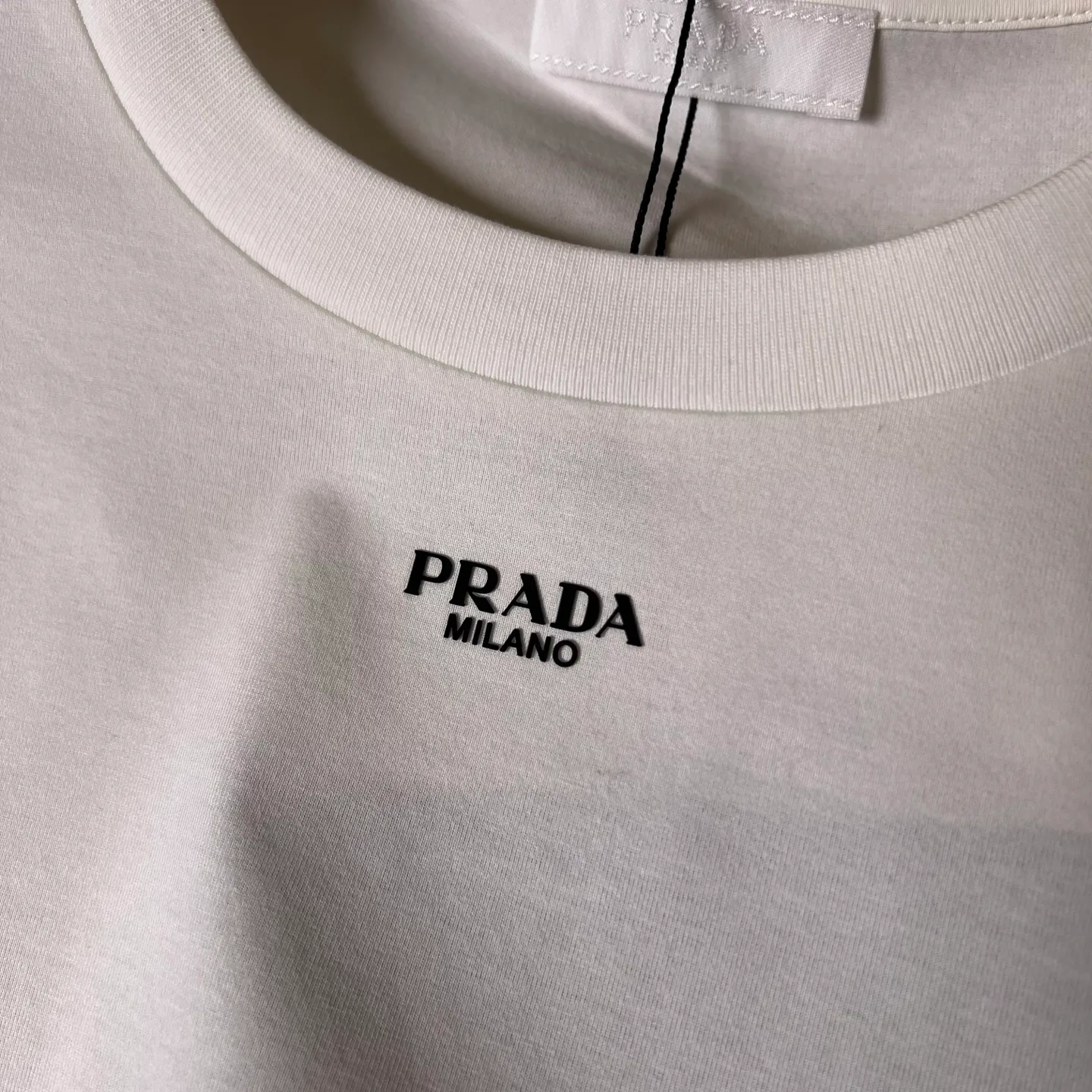 Футболки Женские Prada 11000483