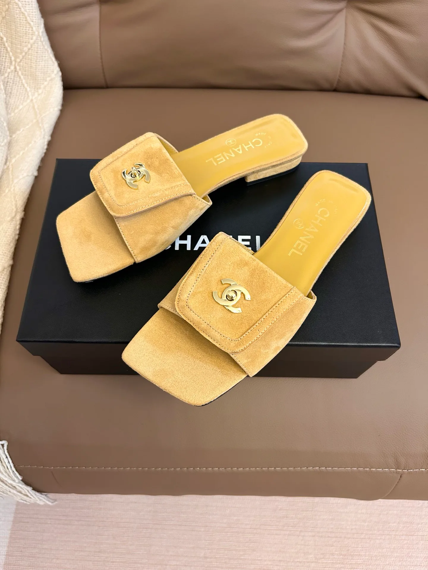 Туфли Женские Chanel 13108911