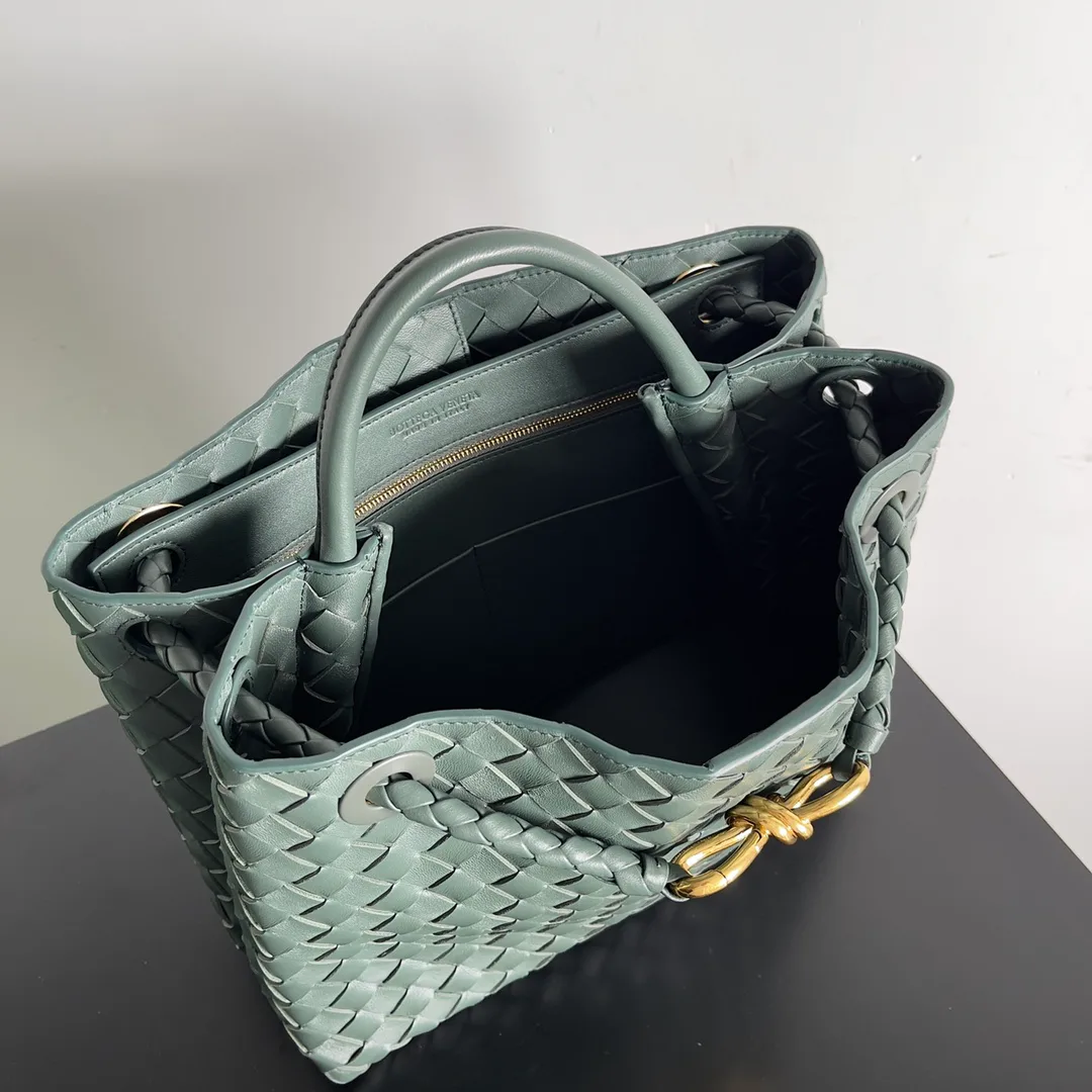 Классические Сумки Женские Bottega Veneta 11386888