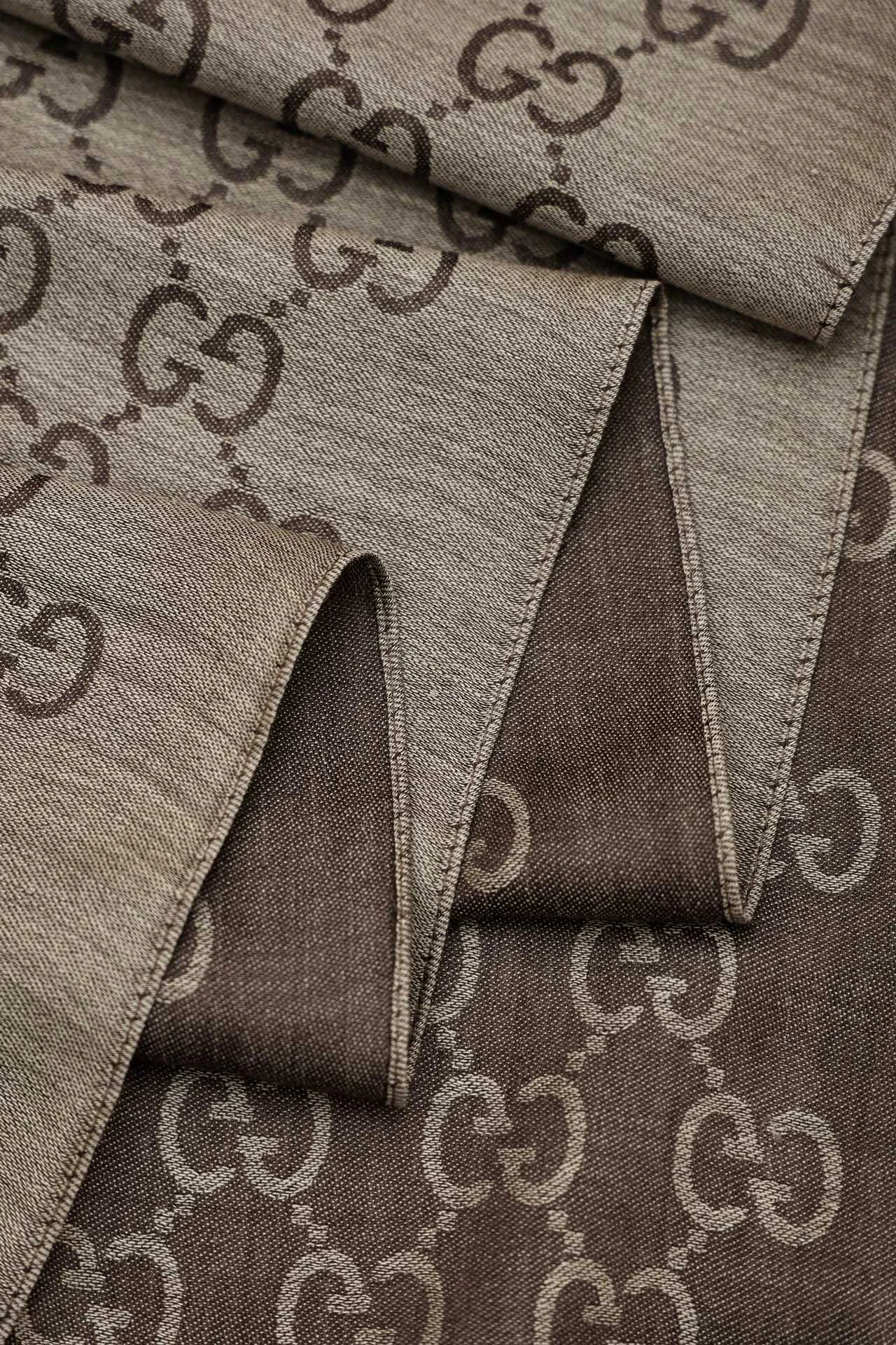 Шарфы Gucci 185720