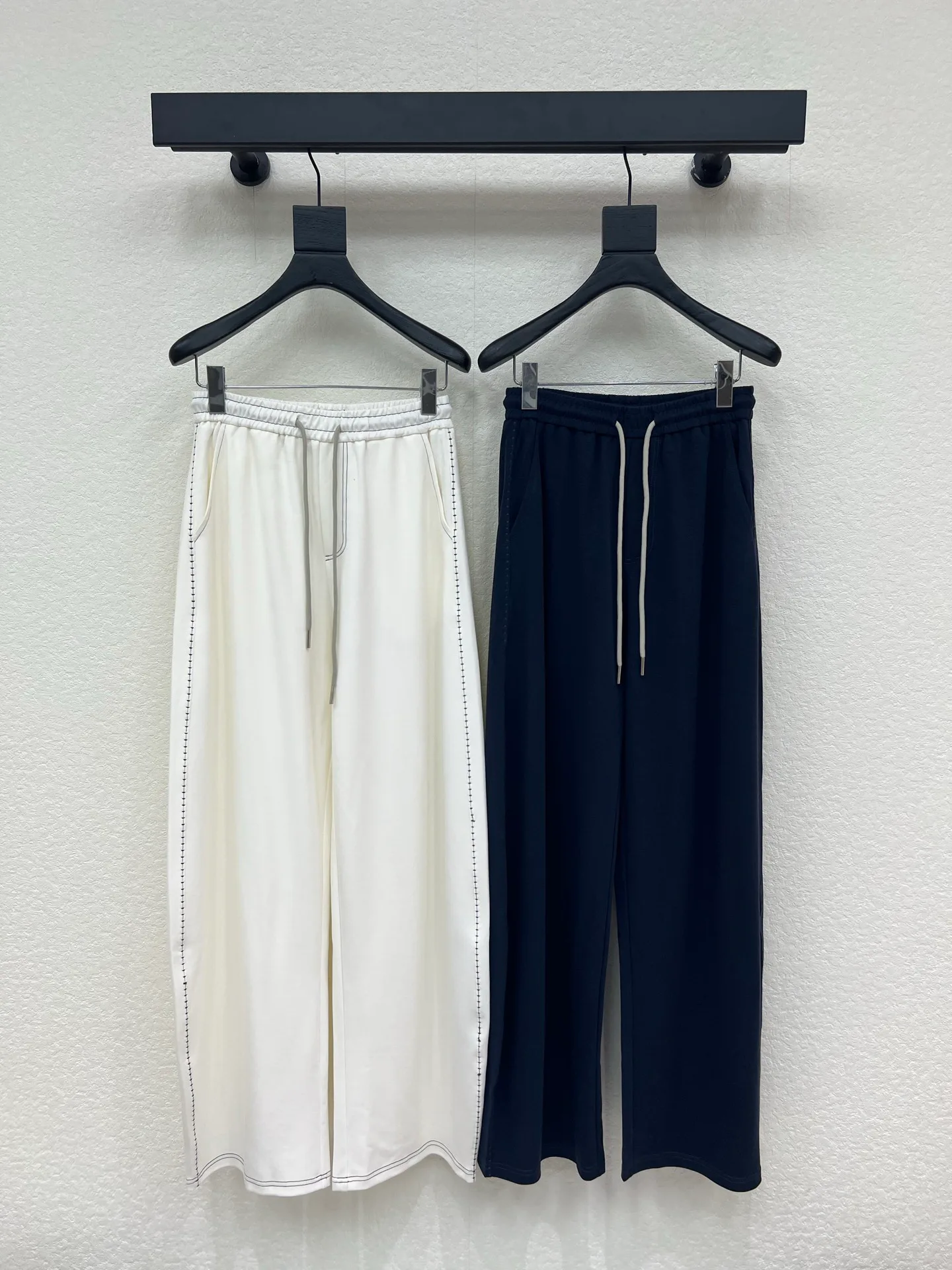 Брюки Женские Miu Miu 11952453