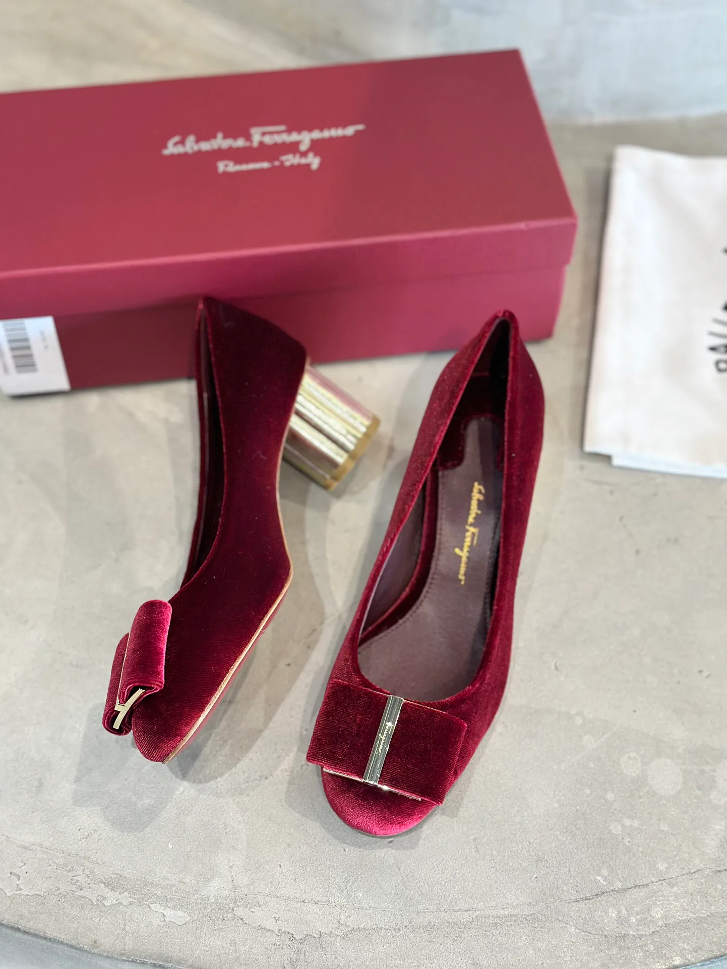 Туфли Женские Salvatore Ferragamo 11675411