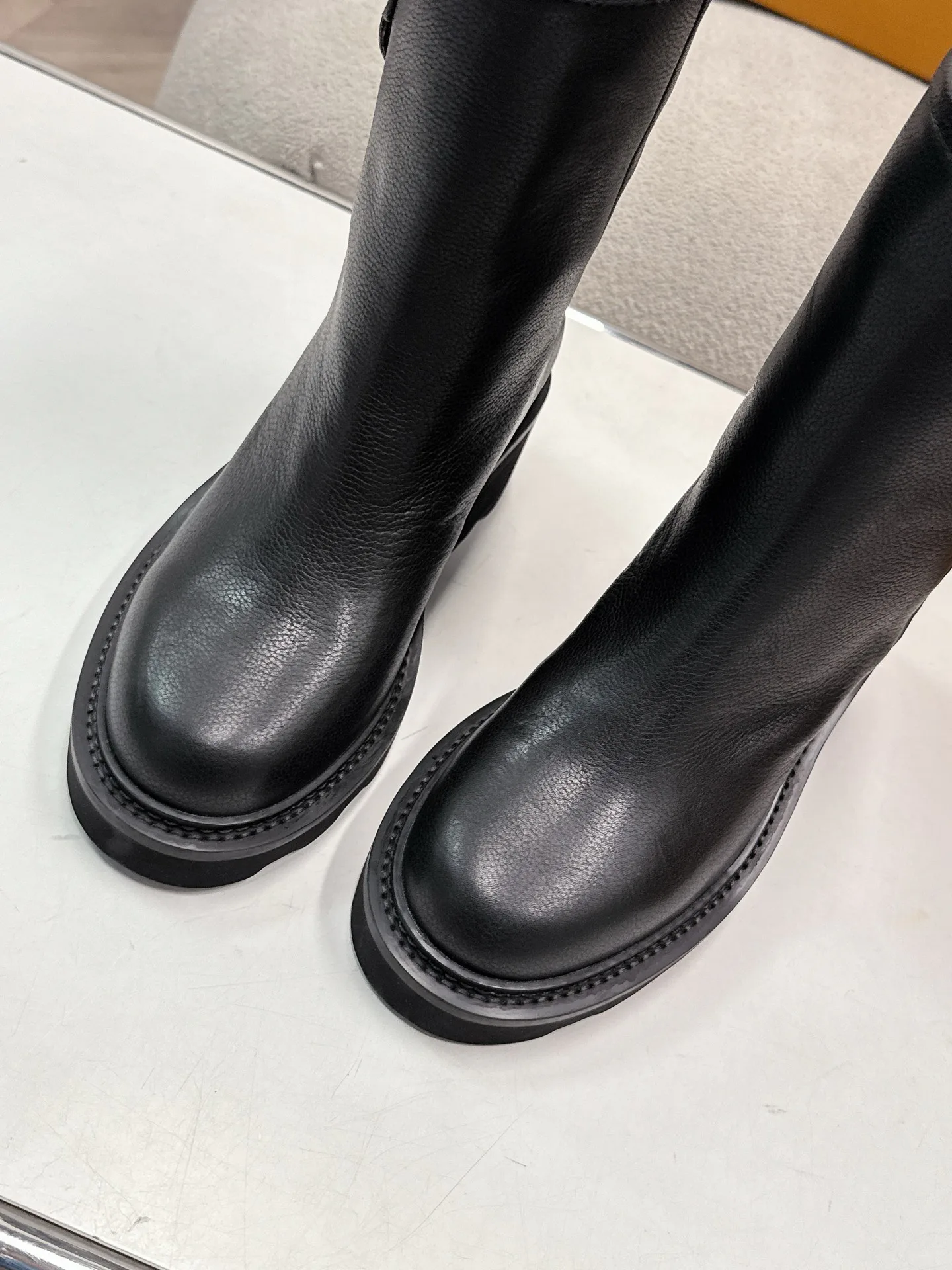 Ботильоны Женские Louis Vuitton 869057