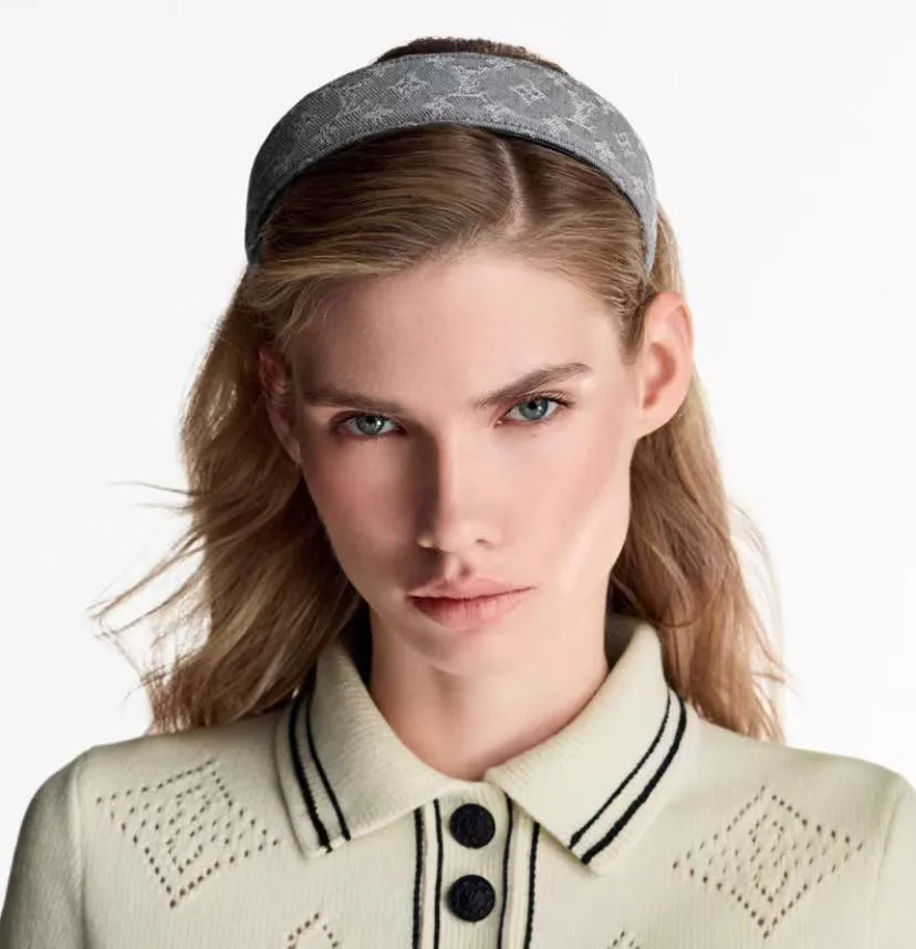 Головные Уборы Louis Vuitton 99337