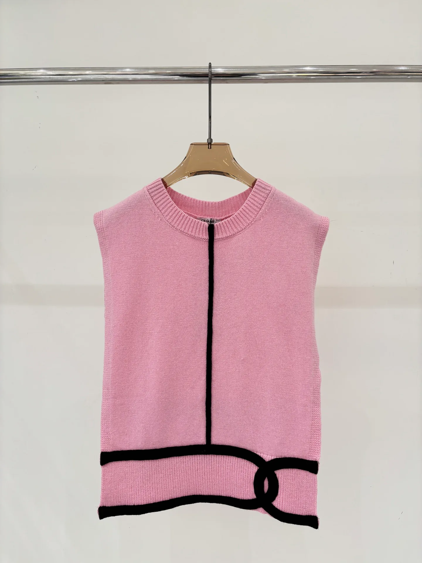 Жилеты Женские Chanel 11540378