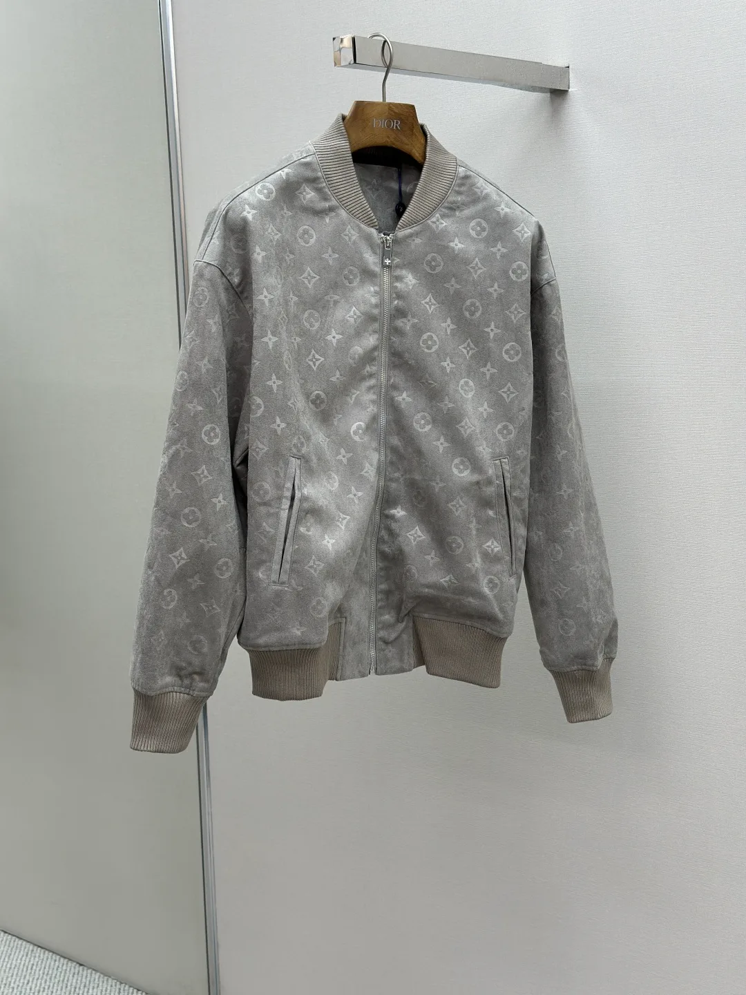 Куртки И Пуховики Мужские Louis Vuitton 178976