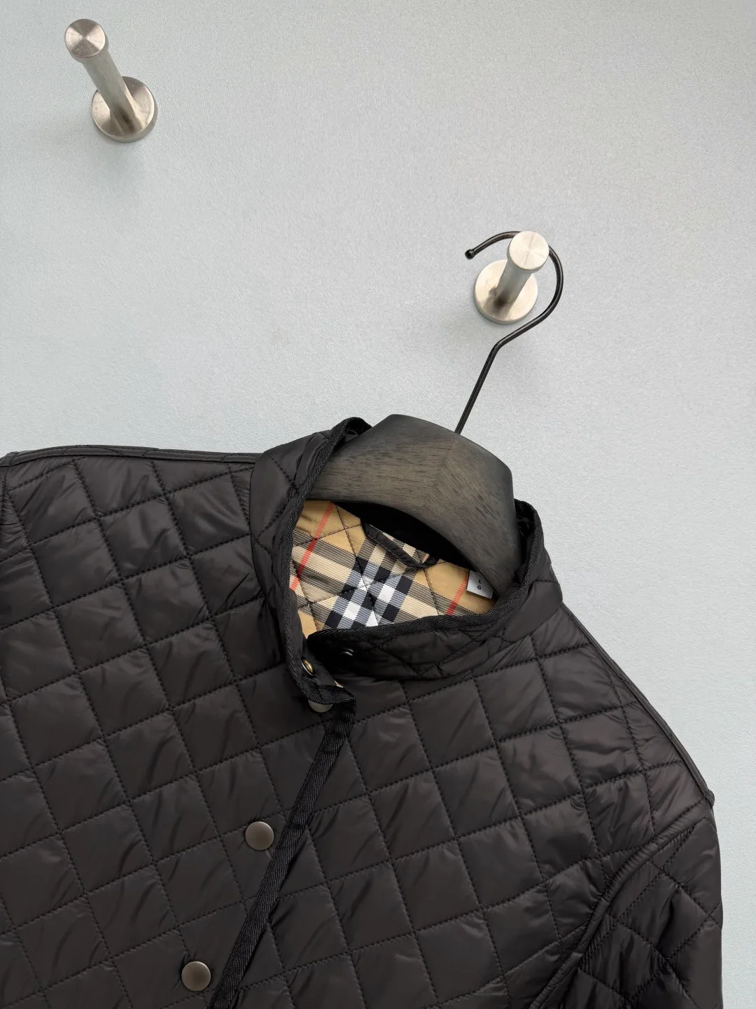 Куртки И Пуховики Женские Burberry 18512943