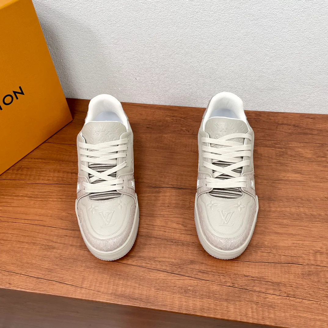 Кроссовки Мужские Louis Vuitton 5892175