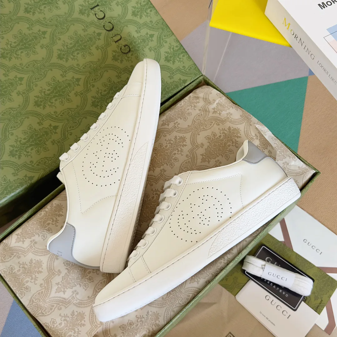 Кроссовки Женские Gucci 17620481