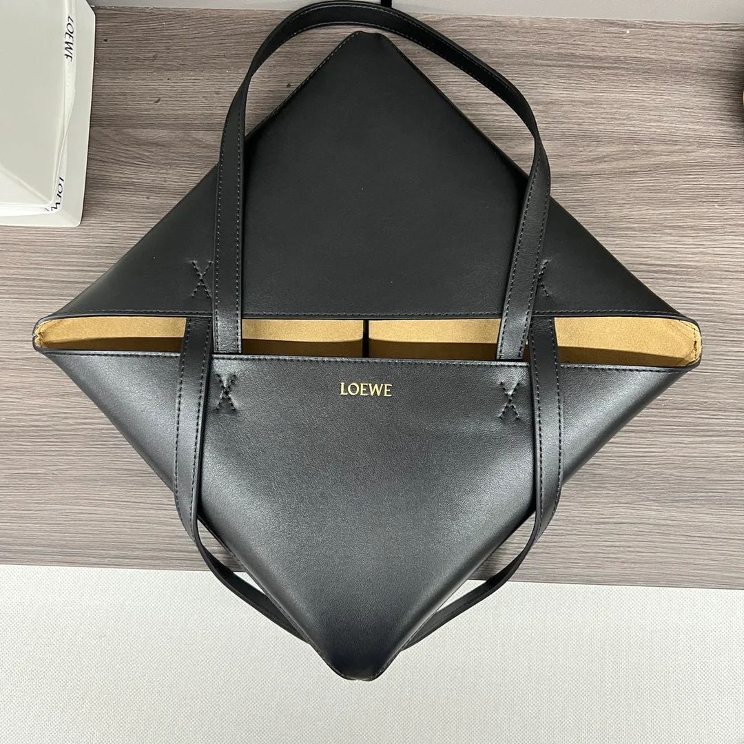 Классические Сумки Женские Loewe 11513589