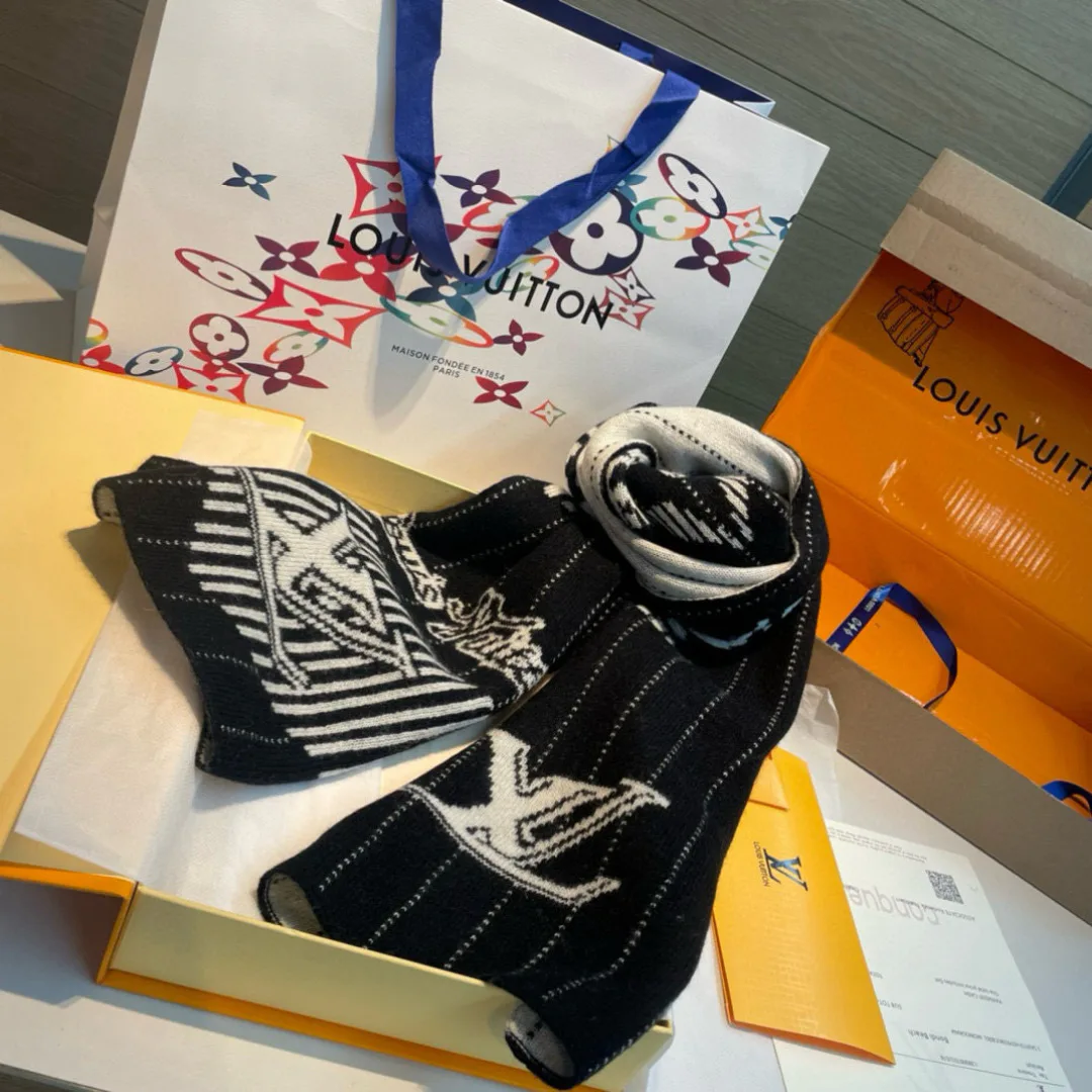 Шарфы Louis Vuitton 4972391