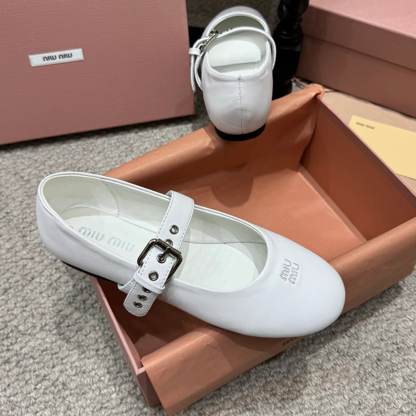 Туфли Женские Miu Miu 17844879