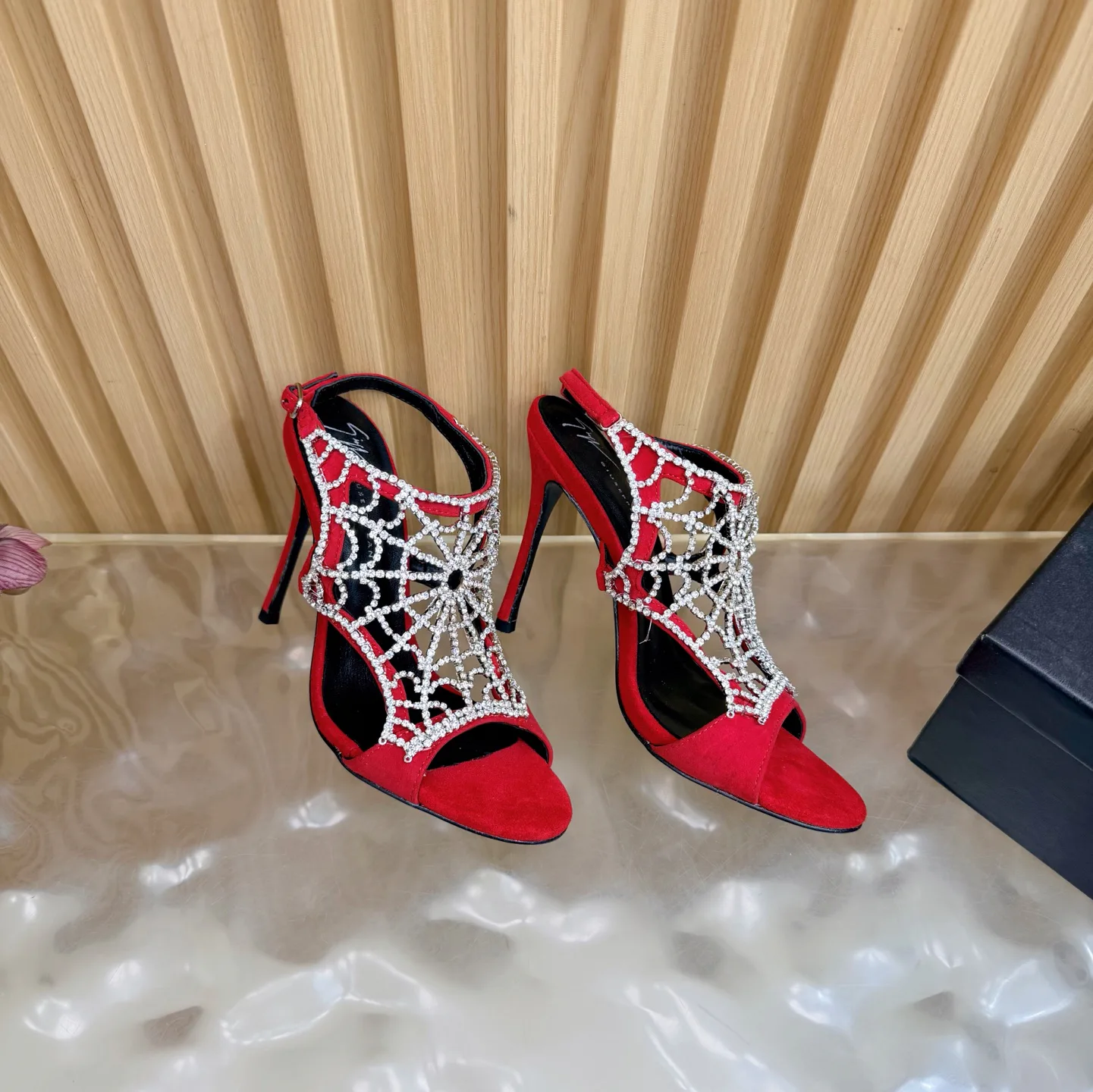 Туфли Женские Giuseppe Zanotti 13454342