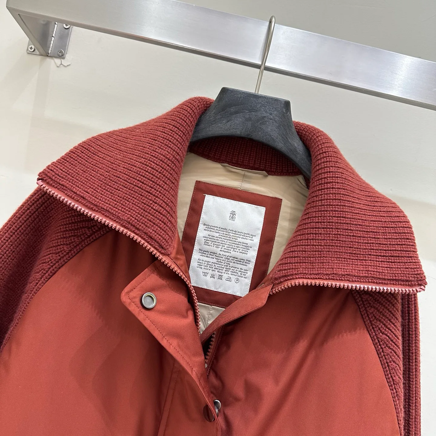 Куртки И Пуховики Женские Brunello Cucinelli 18749045