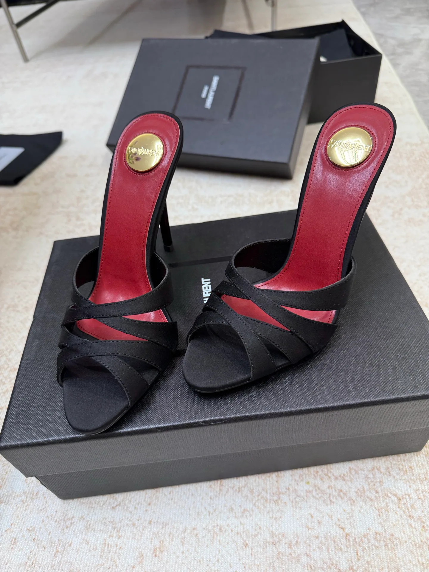 Босоножки Женские Saint Laurent 3062301