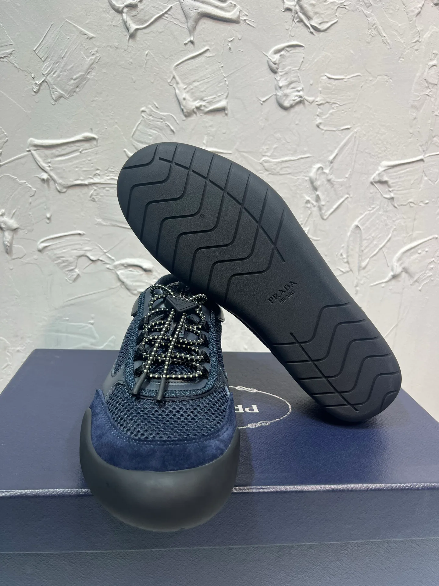 Кроссовки Мужские Prada 19570730