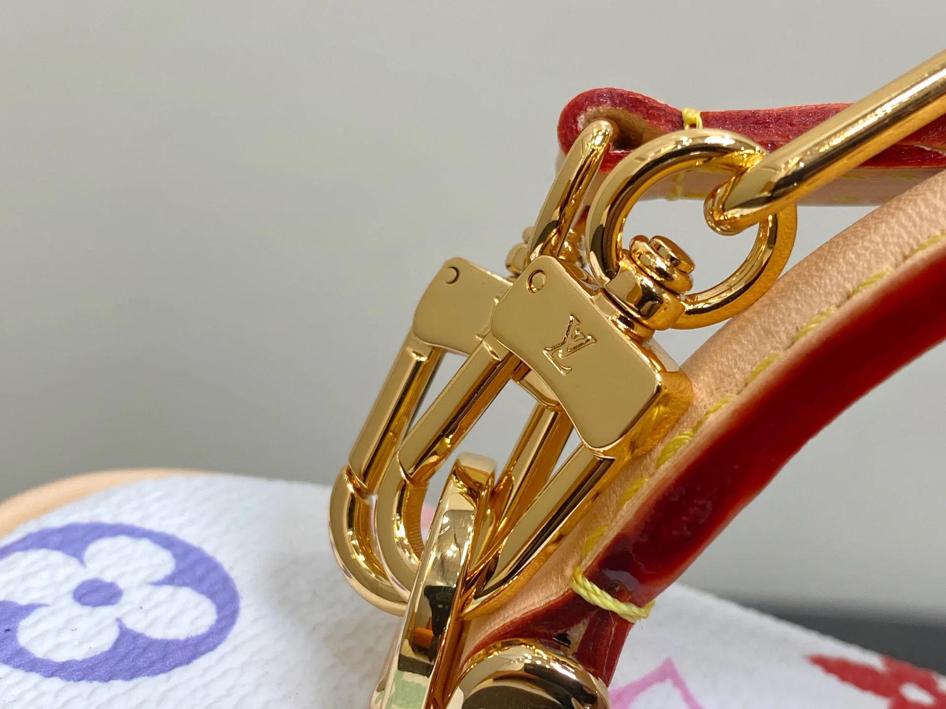 Сумки На Ремне Женские Louis Vuitton 10986