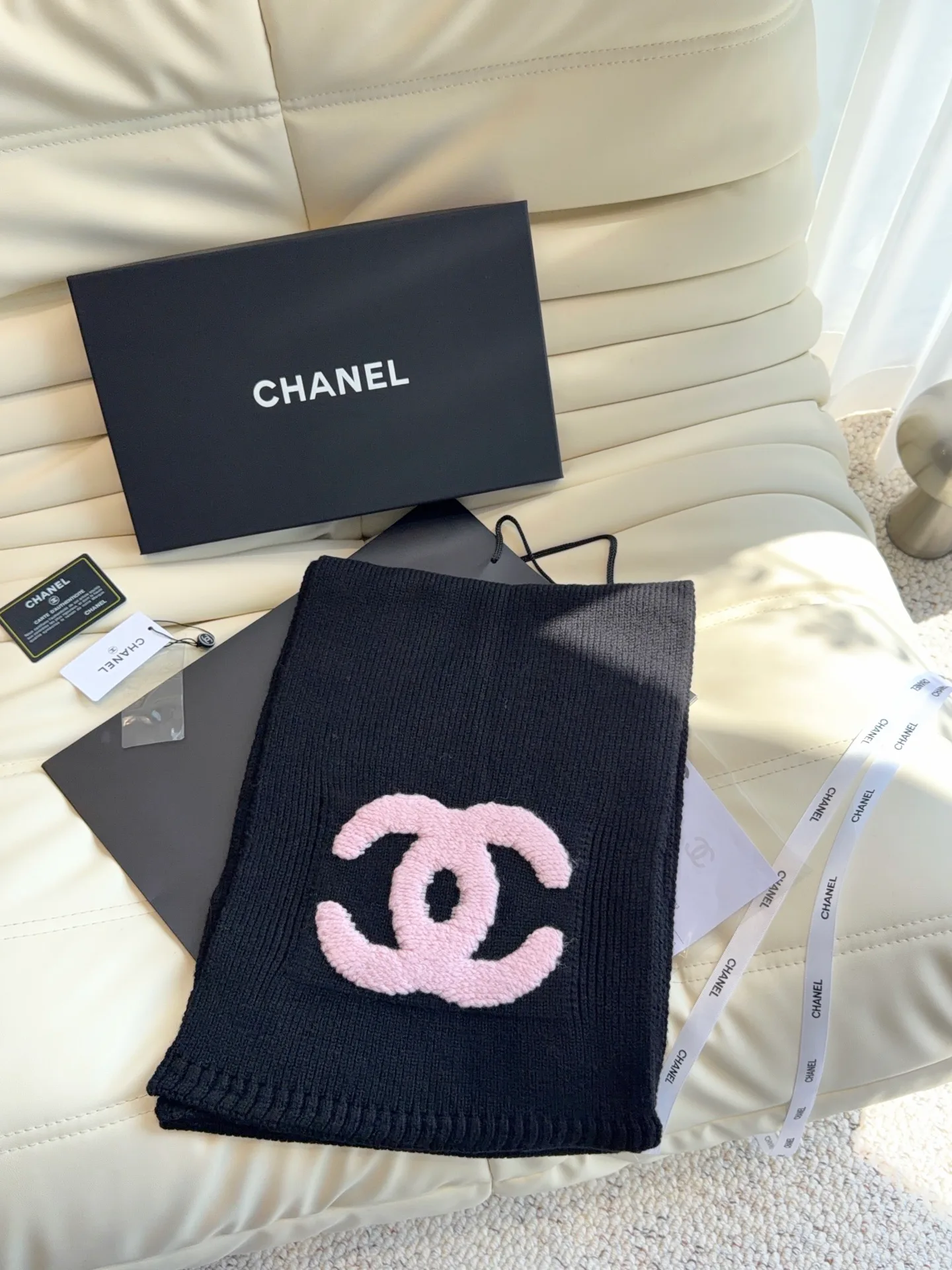 Шарфы Chanel 18401233