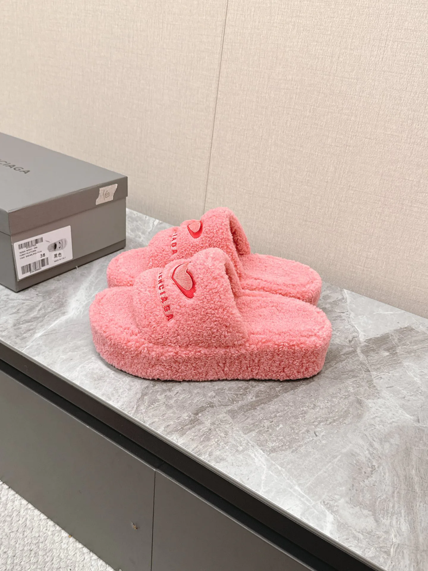 Тапочки Женские Balenciaga 18011865