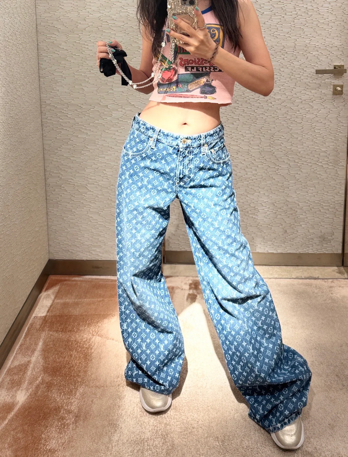 Джинсы Женские Louis Vuitton 19408777