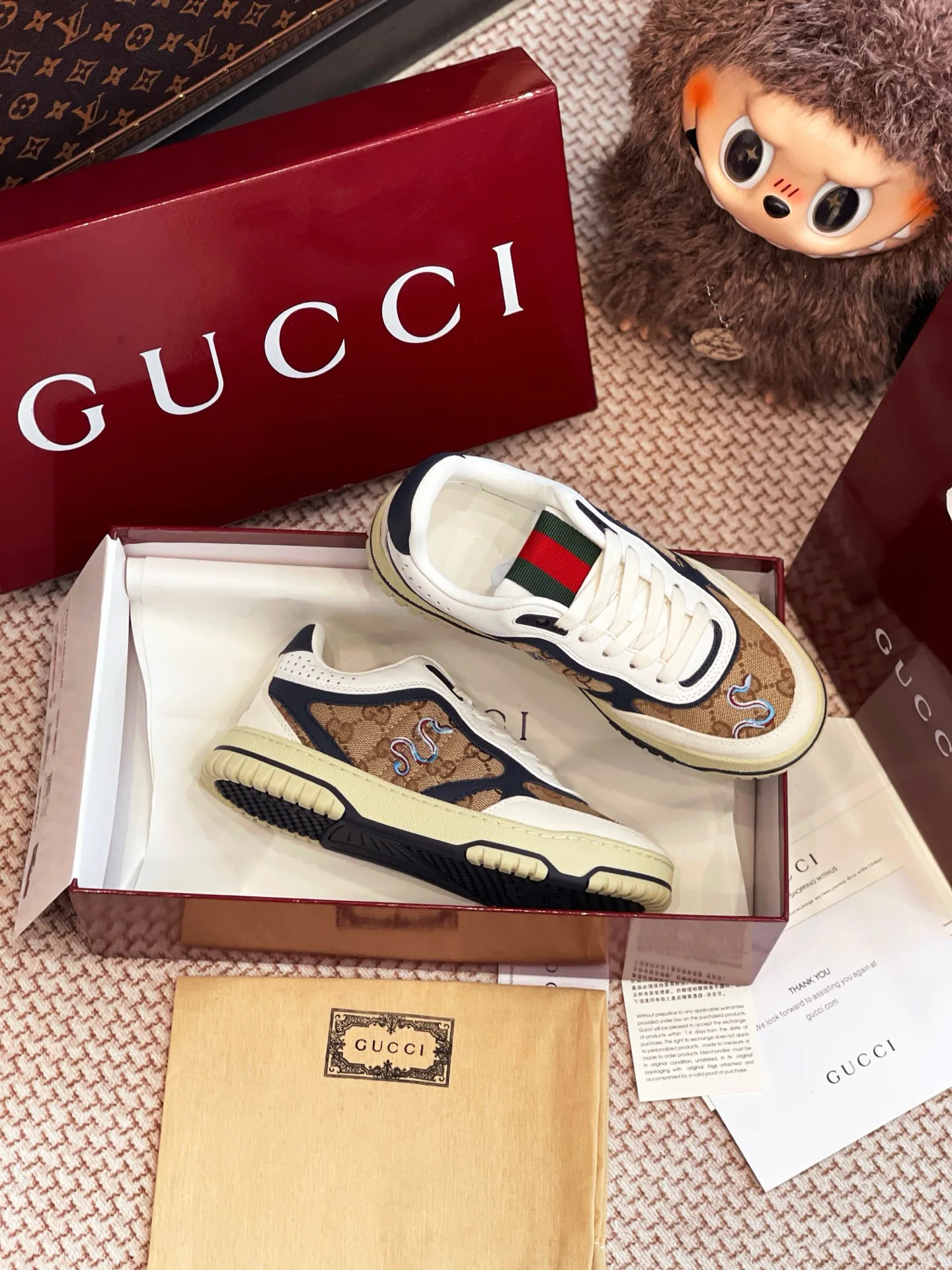 Кроссовки Женские Gucci 10477213