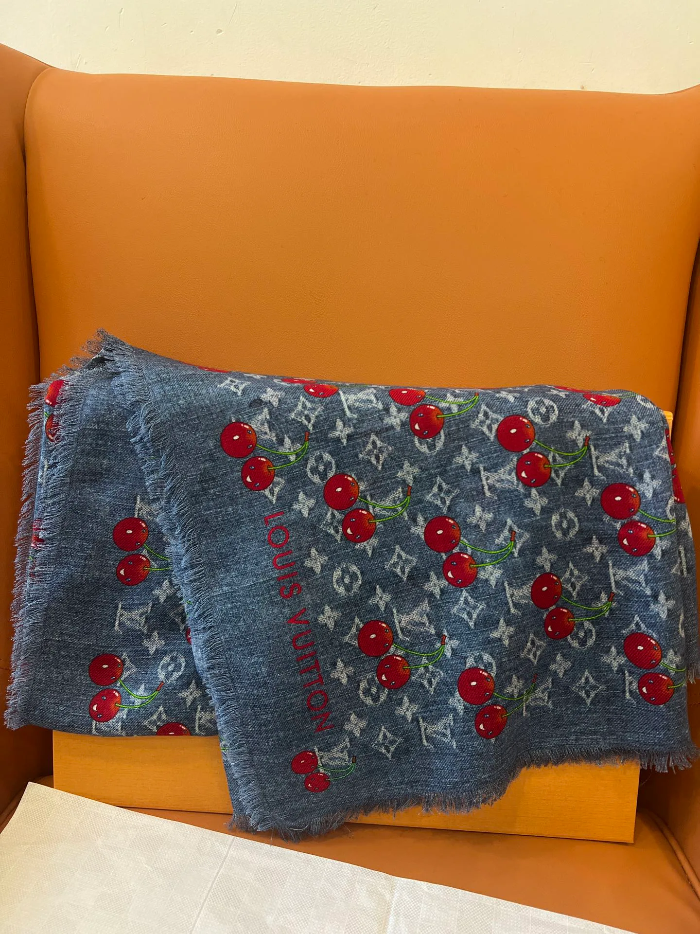 Шарфы Louis Vuitton 299257