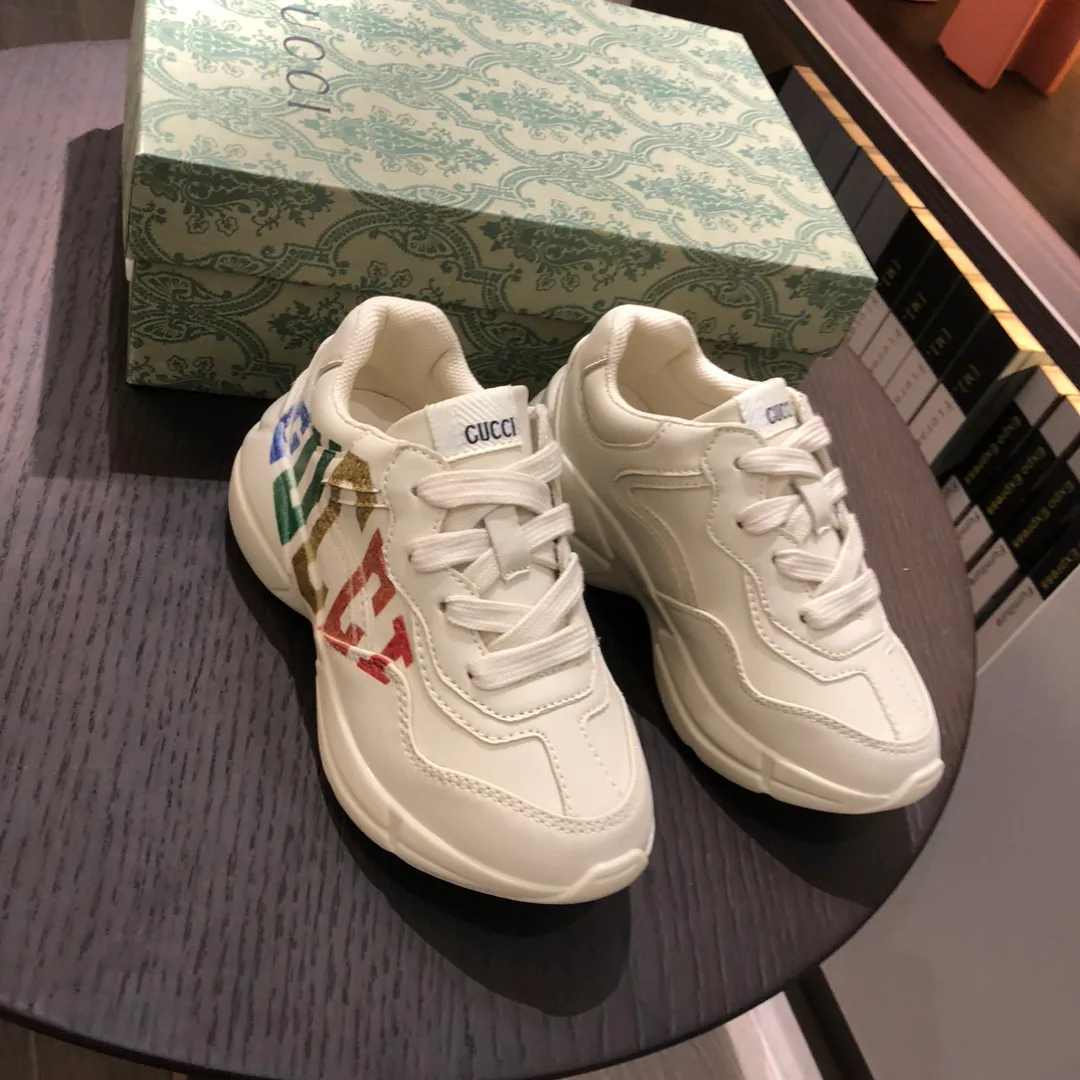 Кроссовки Женские Gucci 18696811