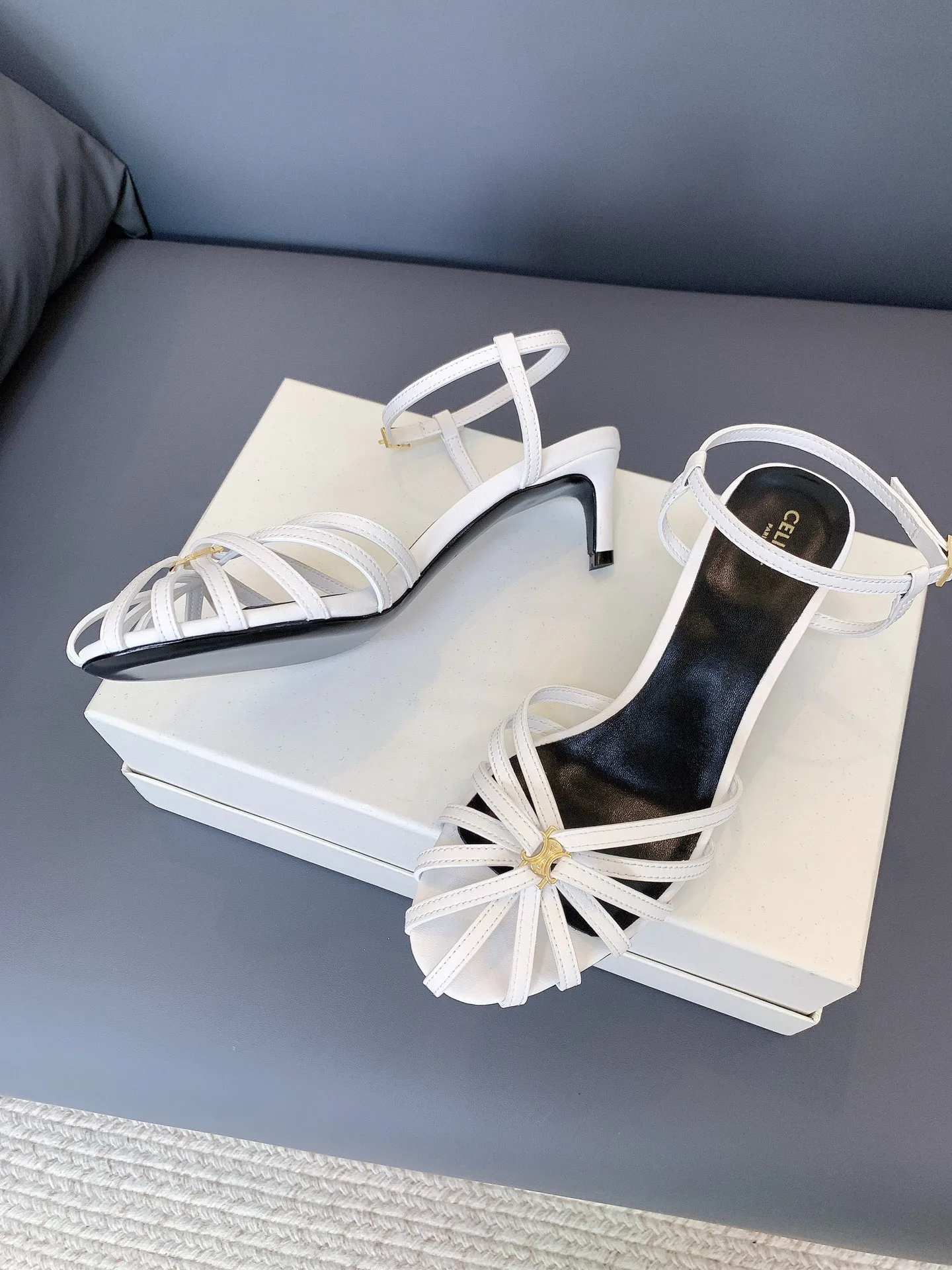 Босоножки Женские Celine 17479003