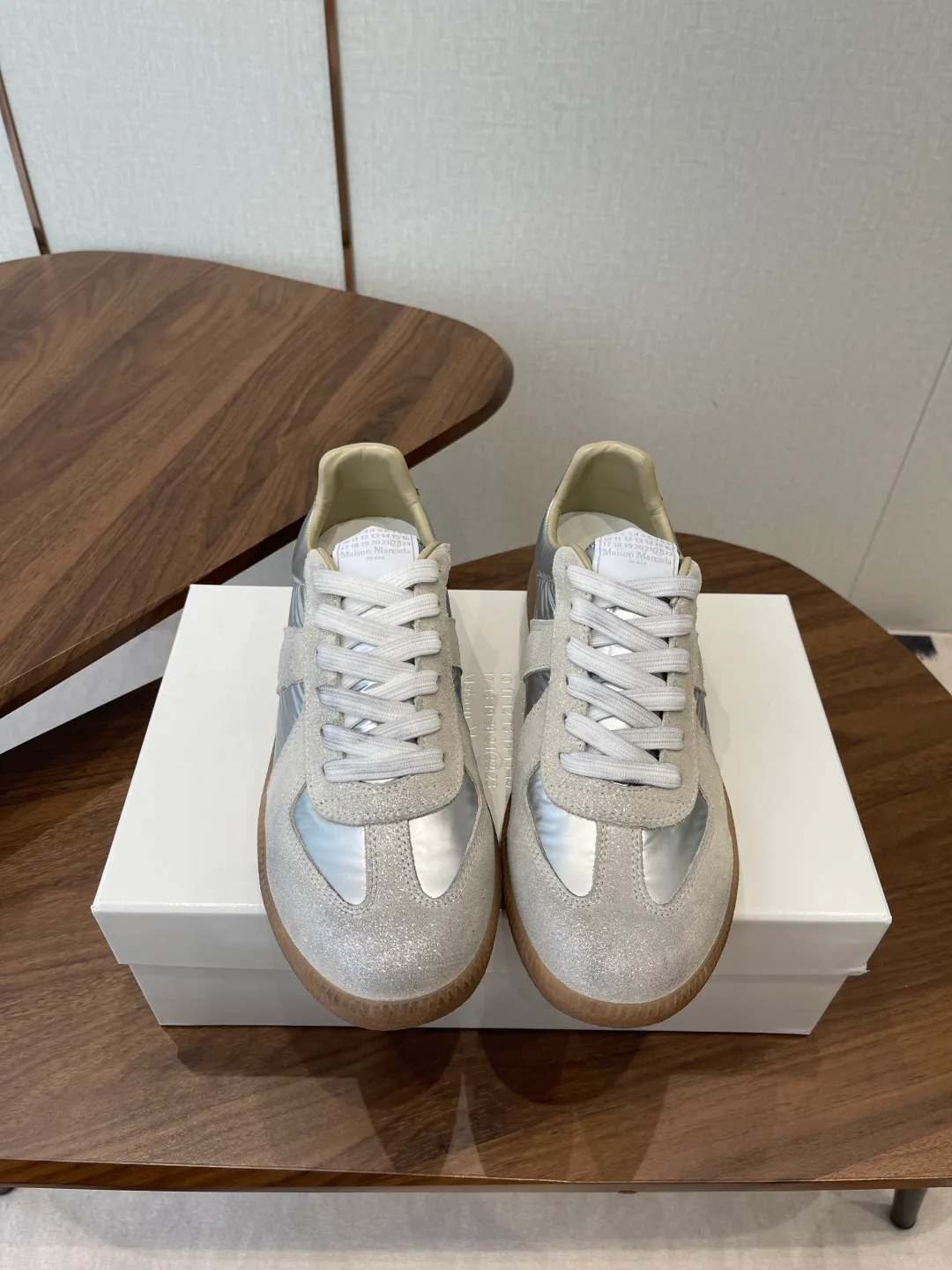 Кроссовки Женские Maison Margiela 11867617