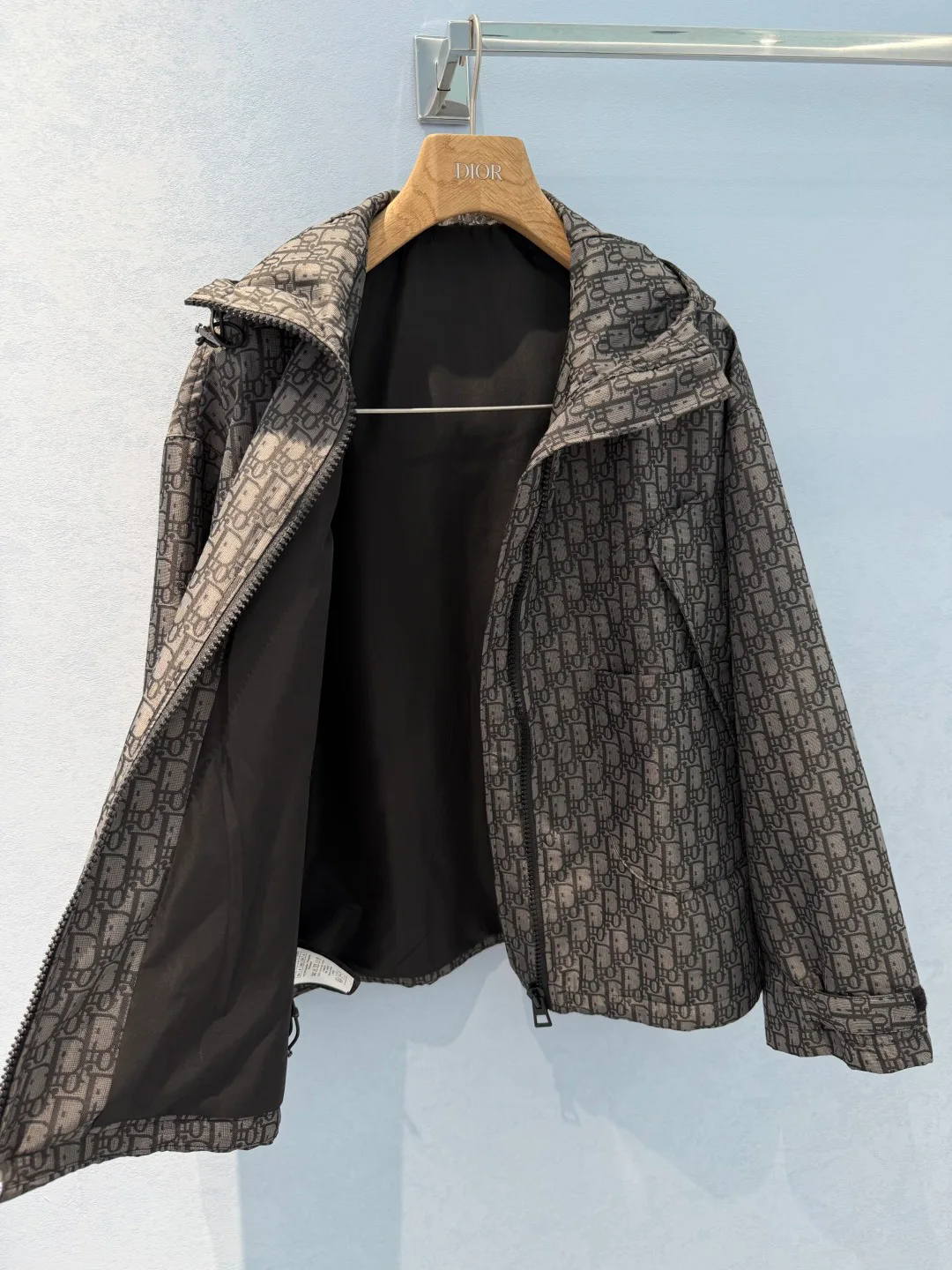 Куртки И Пуховики Женские Christian Dior 3406886