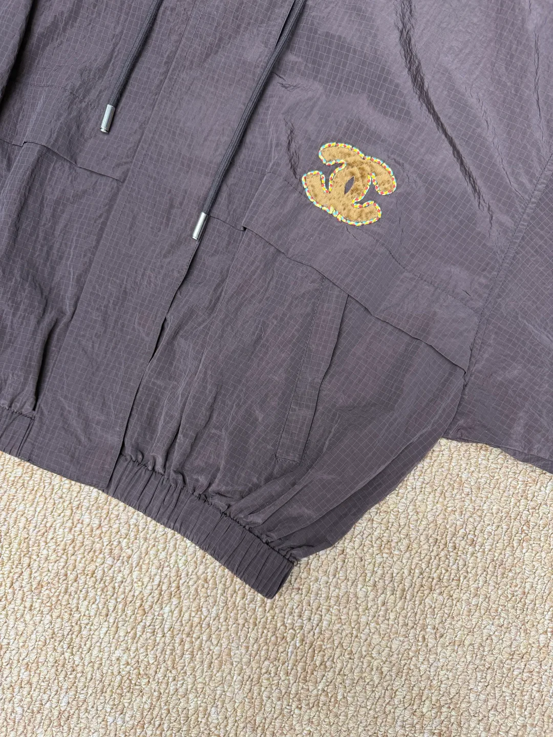 Куртки И Пуховики Женские Chanel 13153884