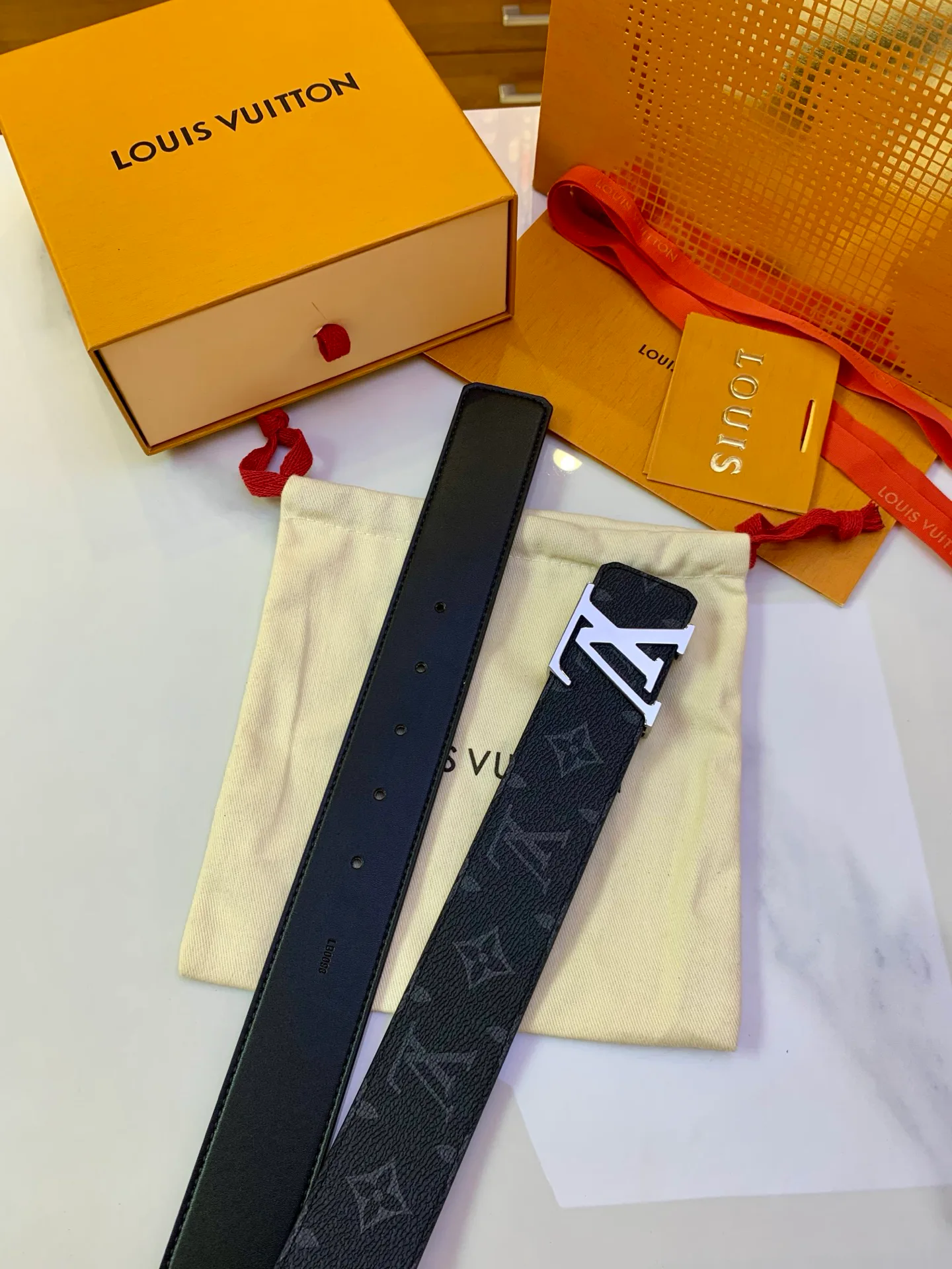 Ремни Louis Vuitton 17682154