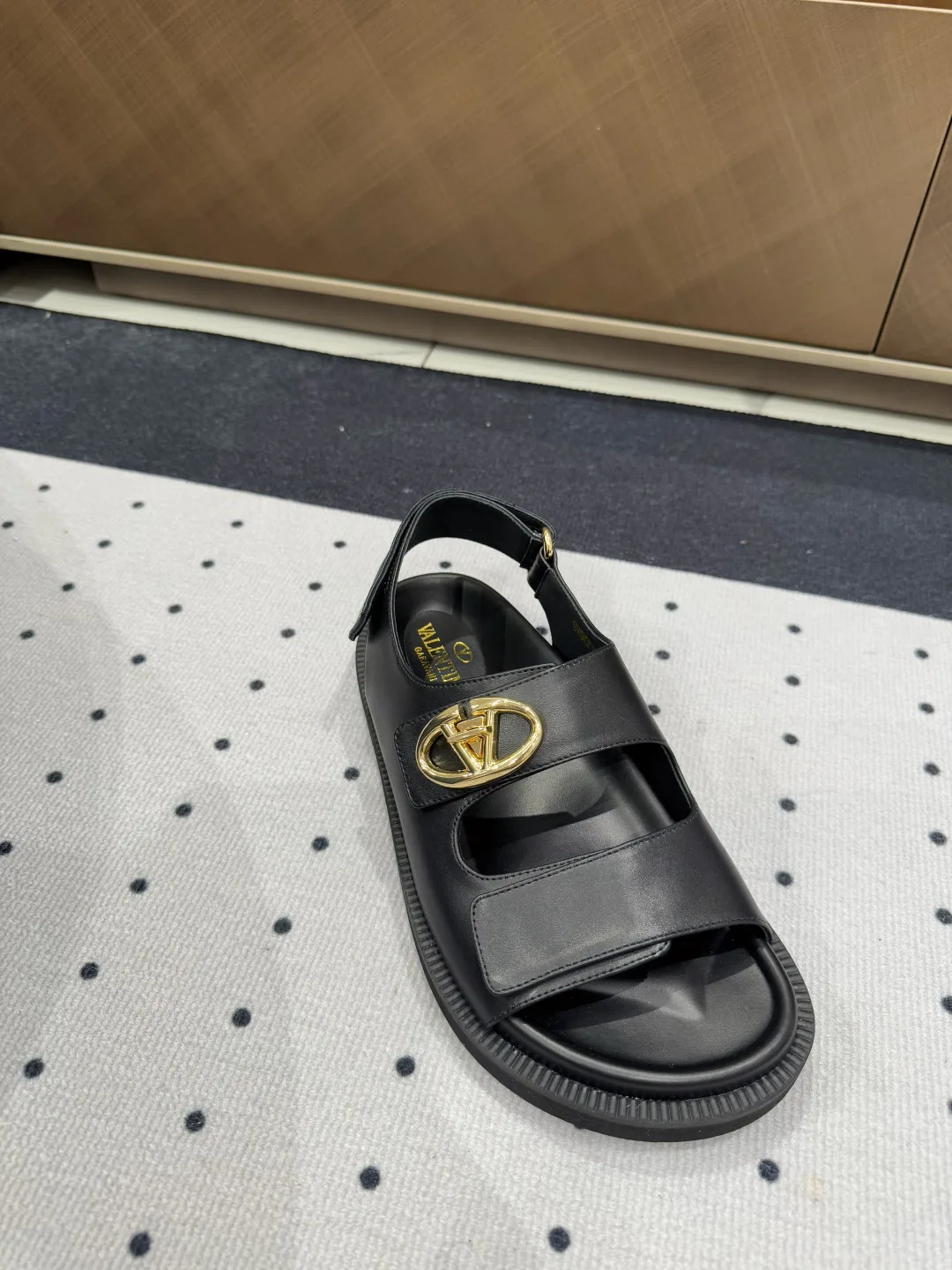 Сандалии Женские Valentino 21115