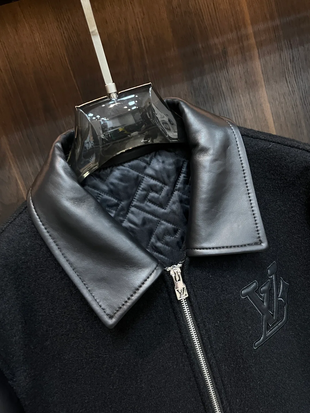 Кожаные Куртки И Дублёнки Мужские Louis Vuitton 384044