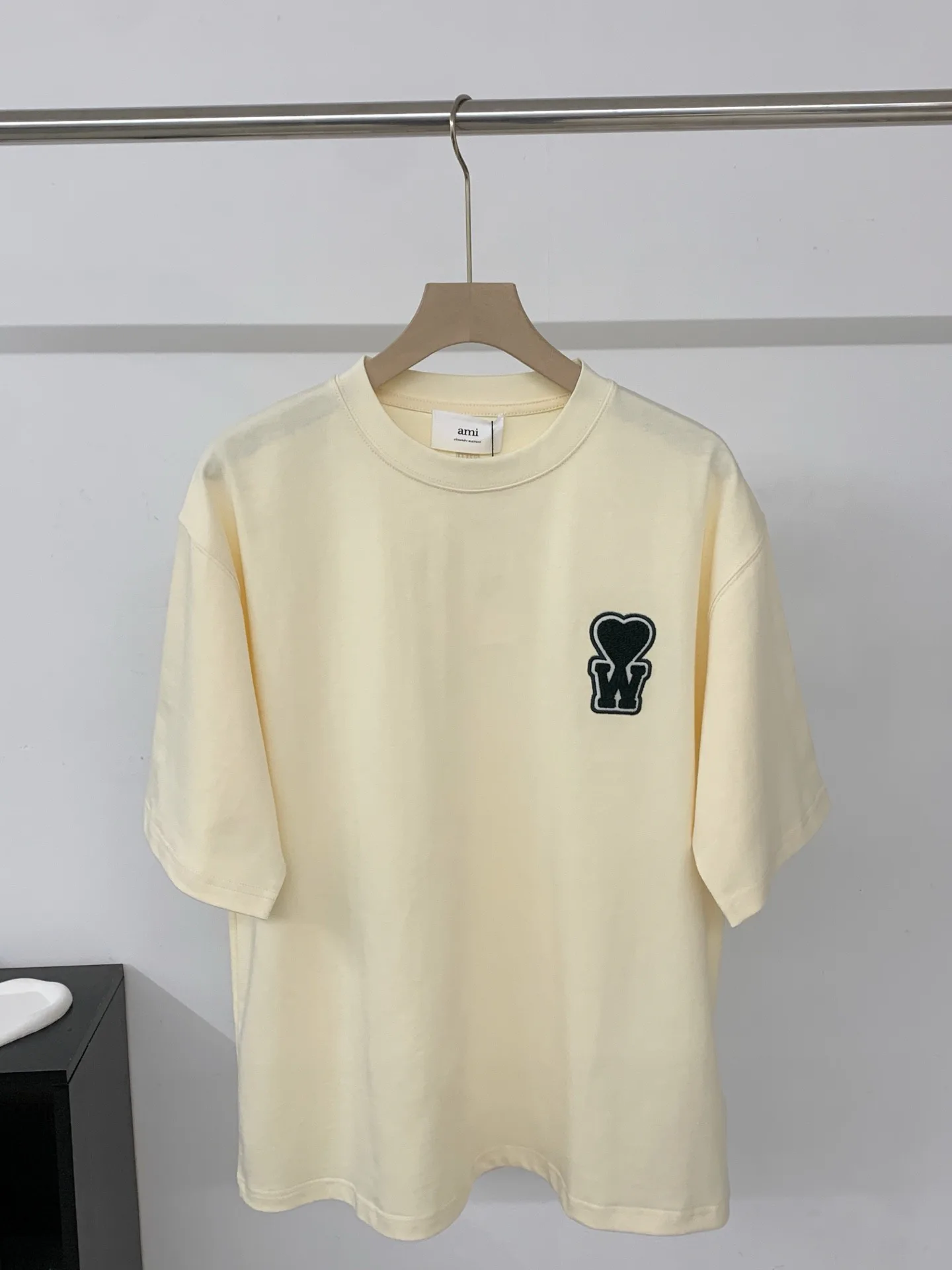 Футболки Женские Ami Paris 36395