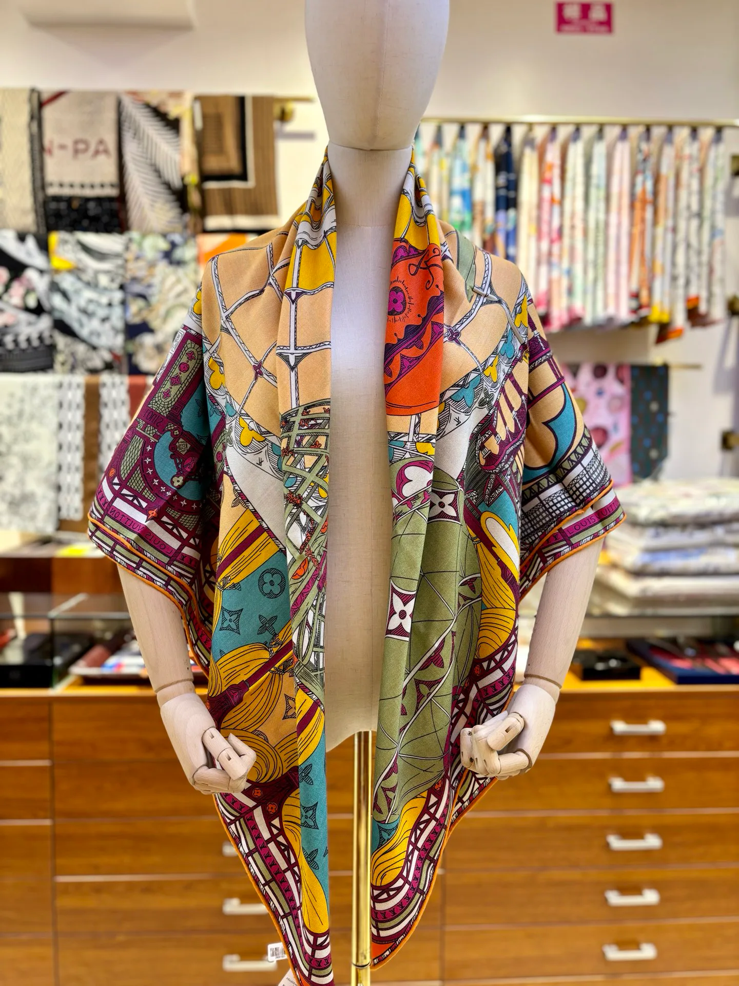 Шарфы Louis Vuitton 76691