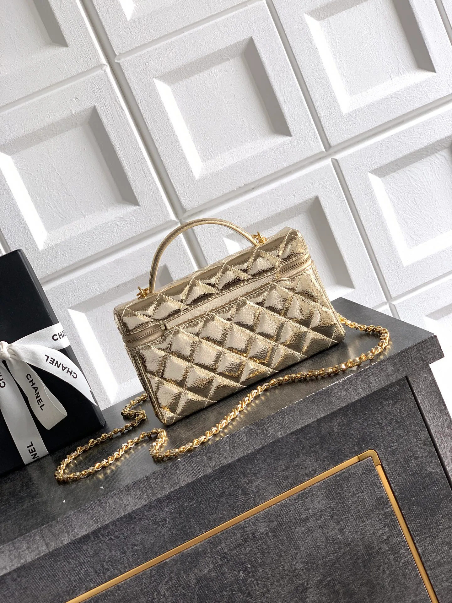 Классические Сумки Женские Chanel 12779073