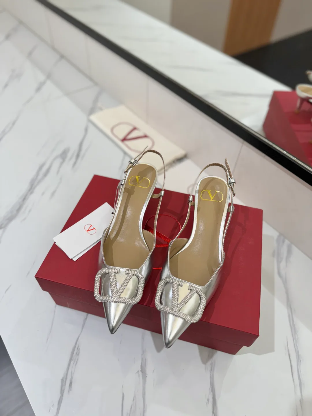 Босоножки Женские Valentino 11516253