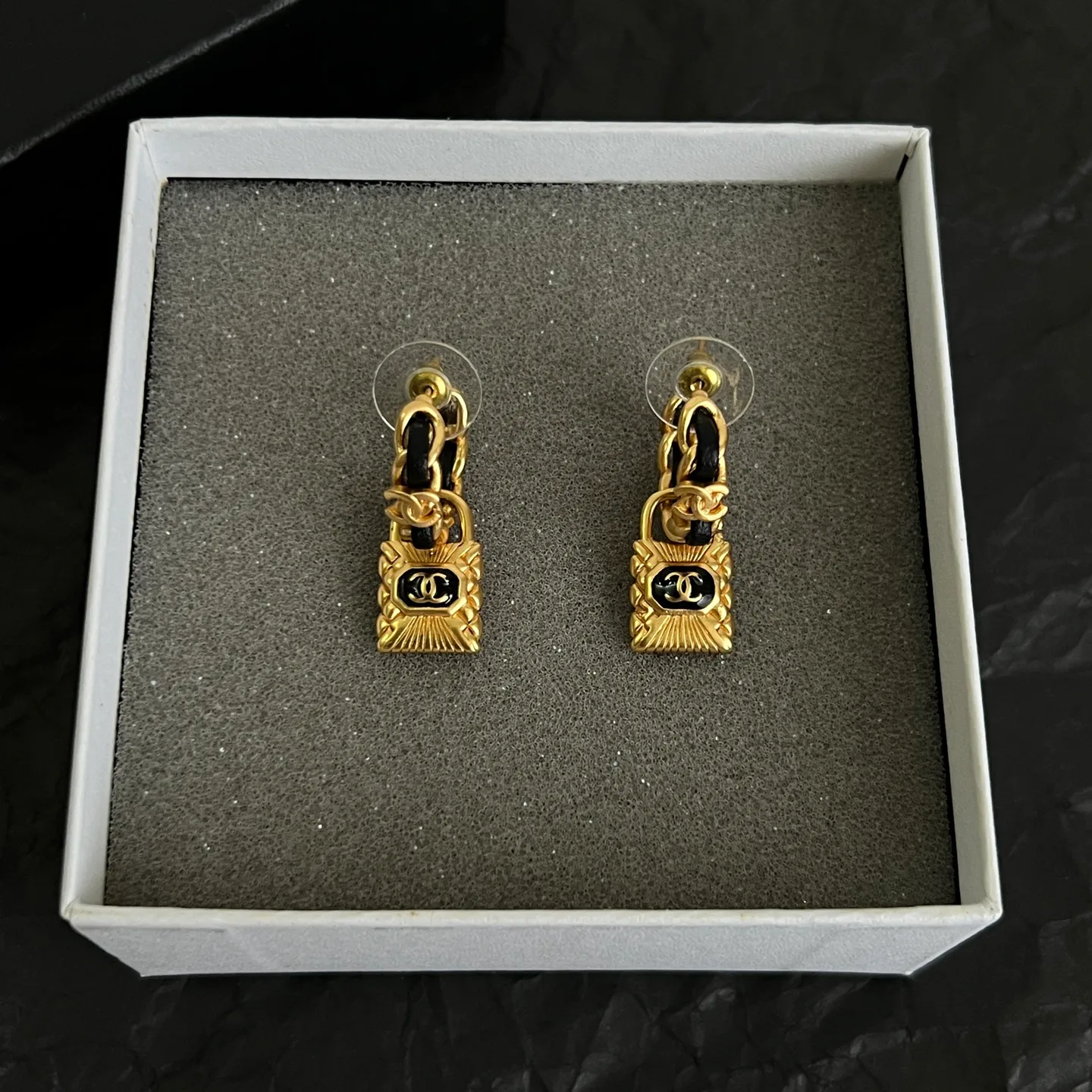 Бижутерия Chanel 16892580