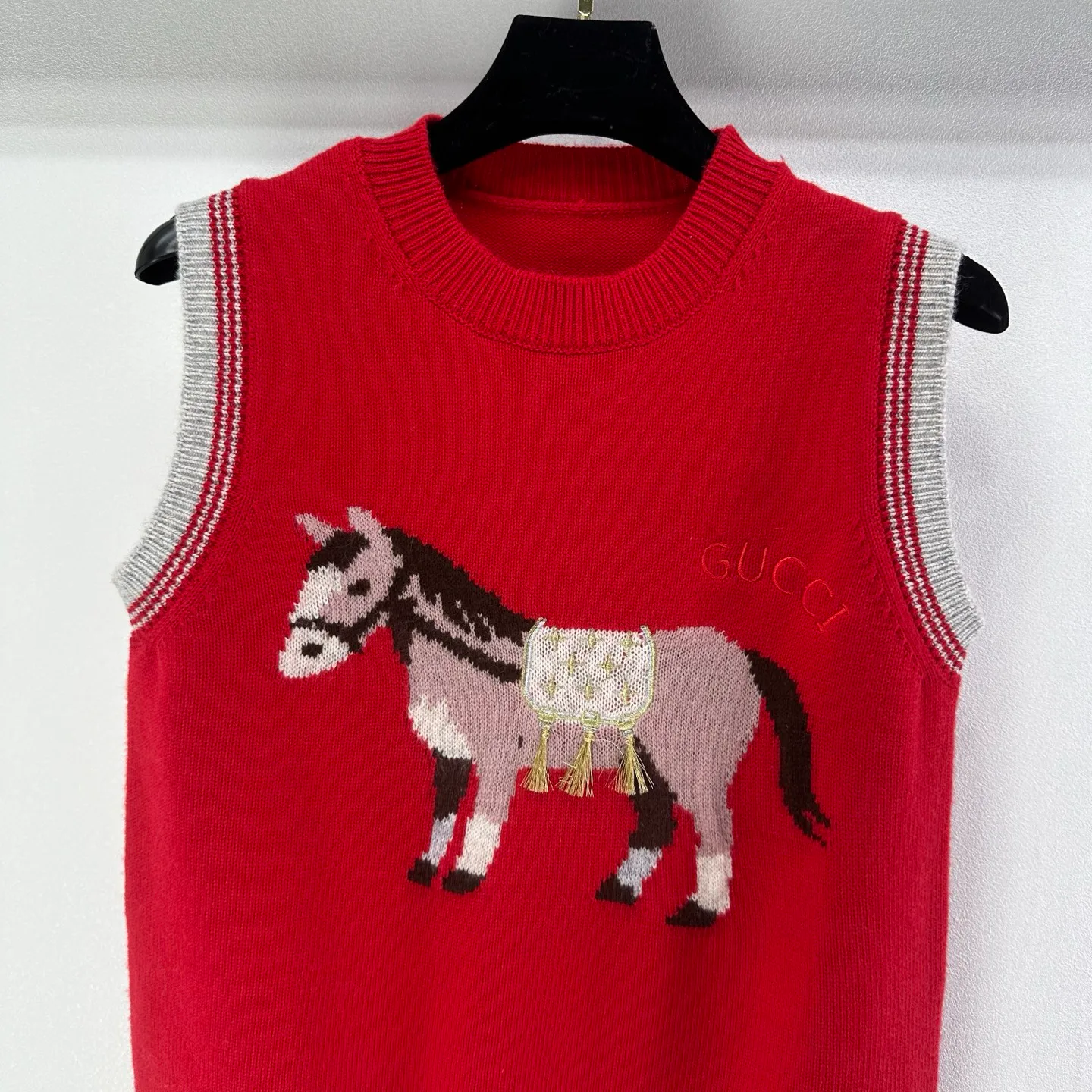 Жилеты Женские Gucci 1392277